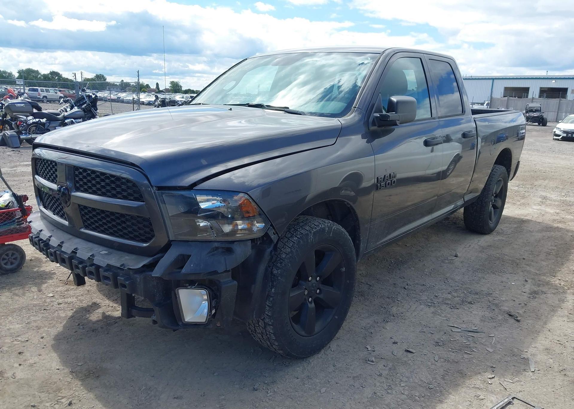 2018 RAM 1500 ST