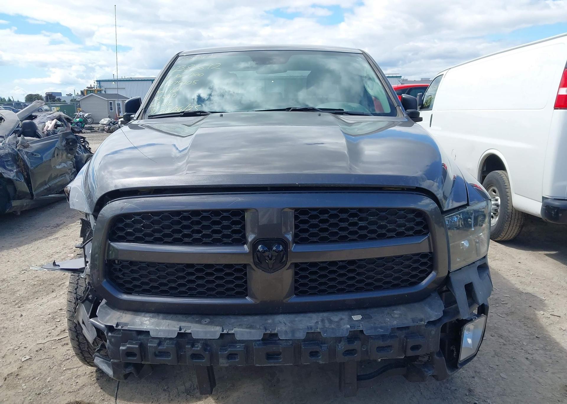 2018 RAM 1500 ST