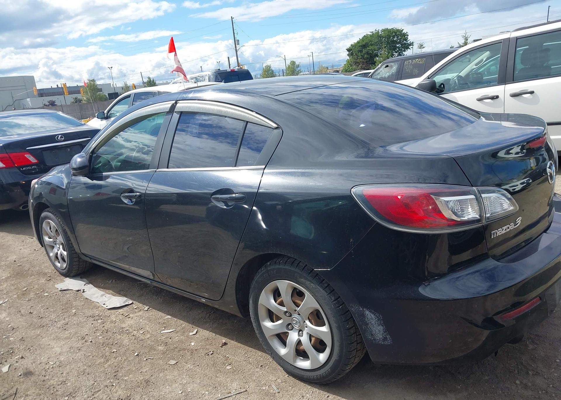 2012 MAZDA MAZDA3 GX