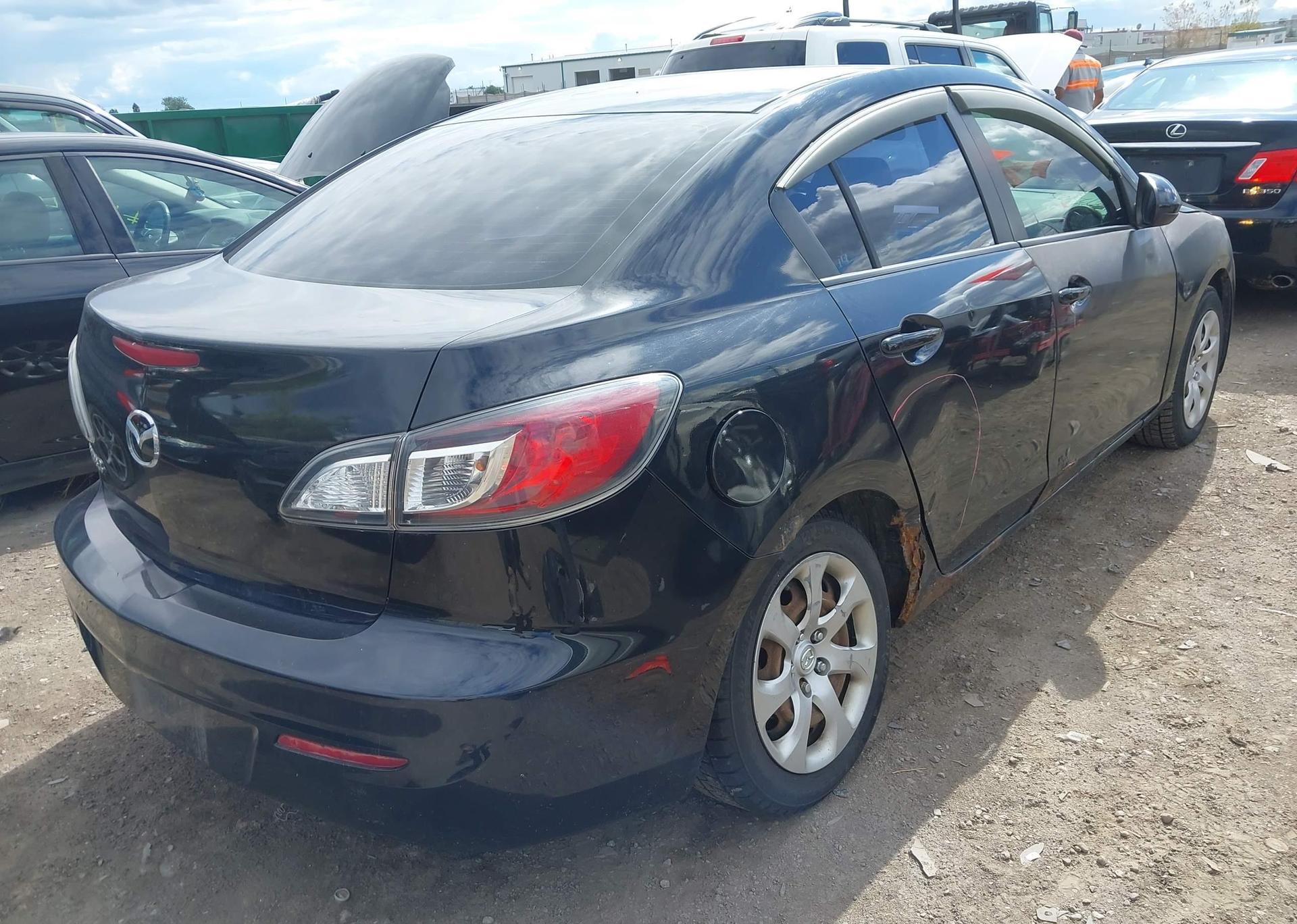 2012 MAZDA MAZDA3 GX