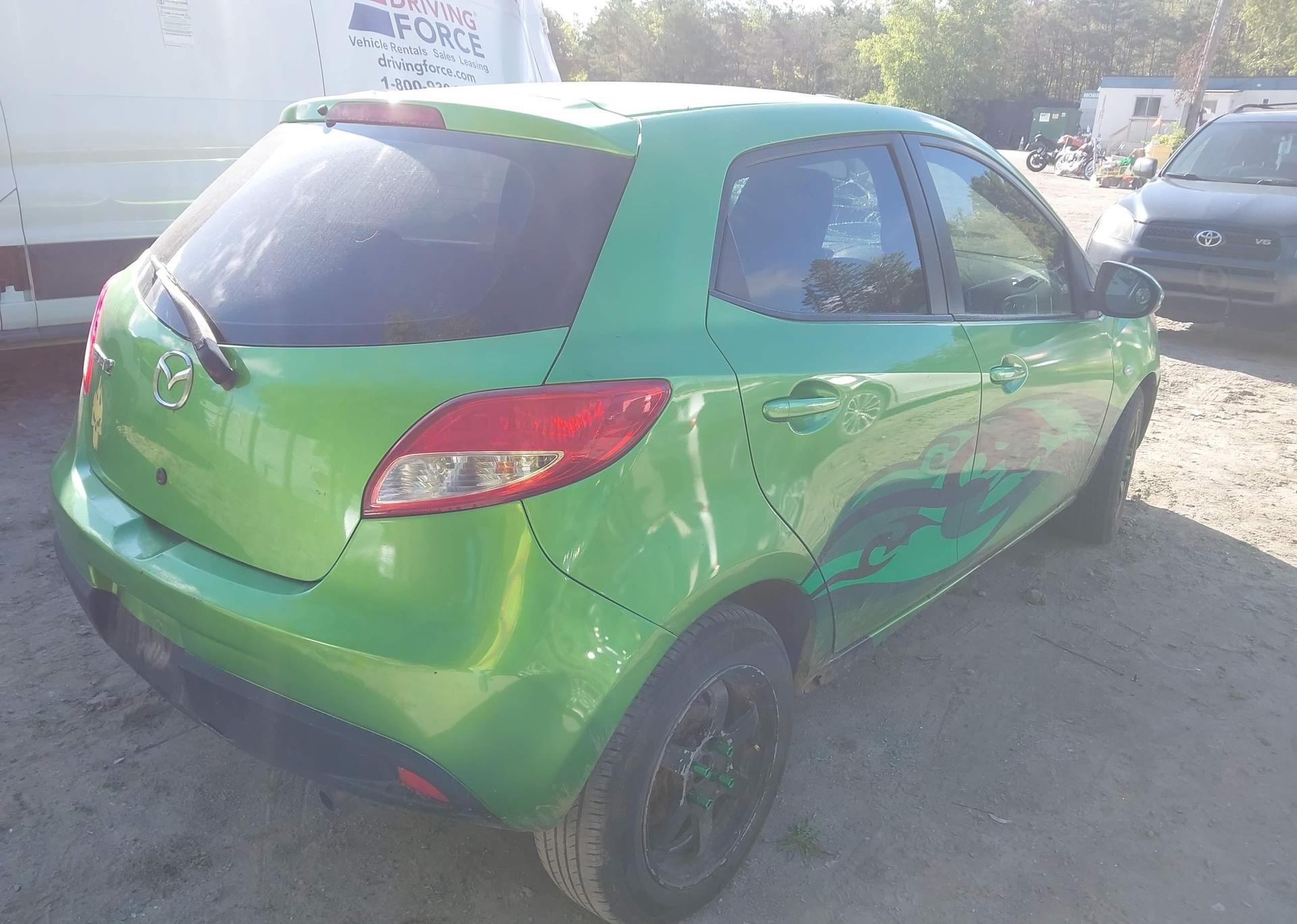 2011 MAZDA MAZDA2 GS