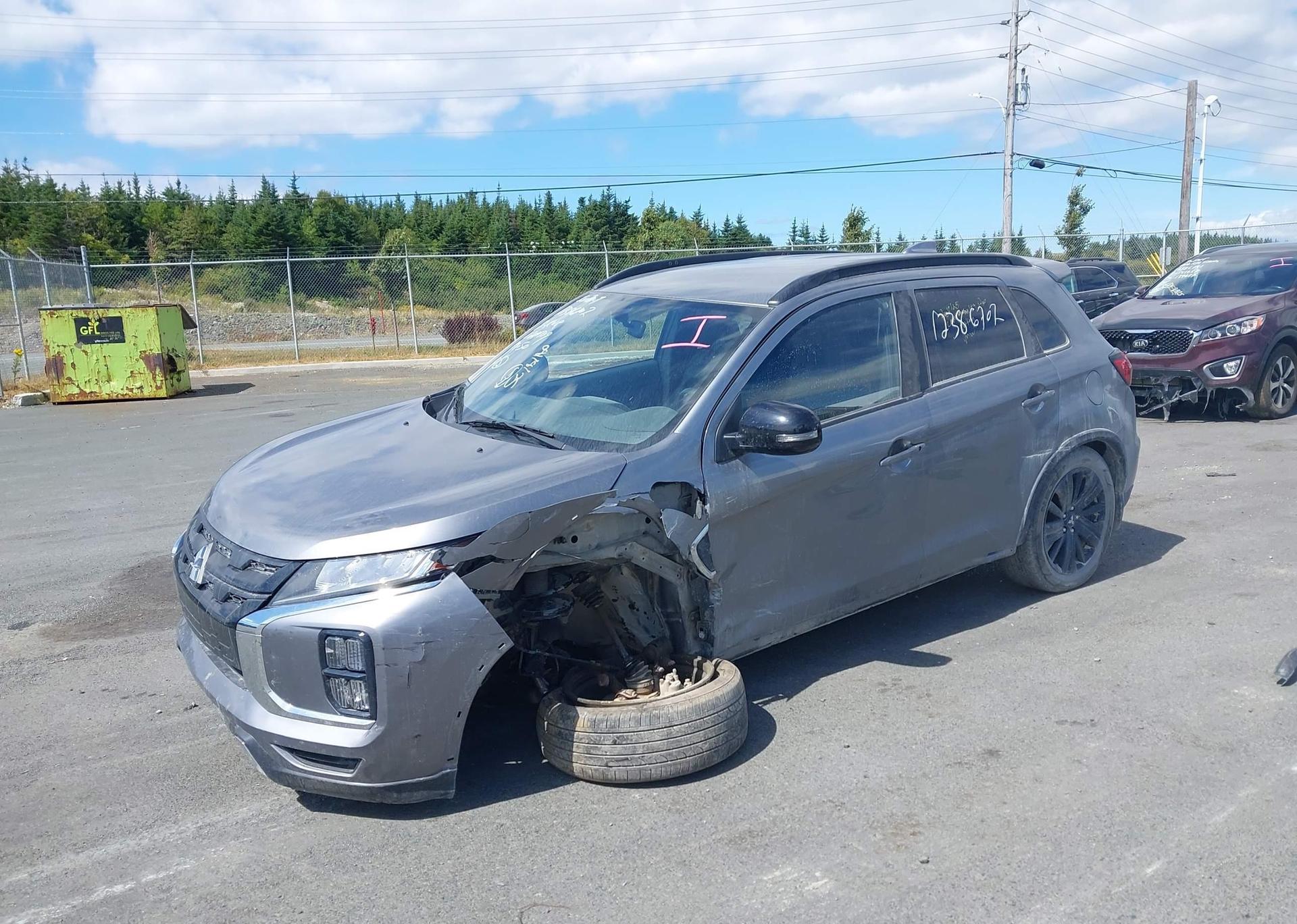 2022 MITSUBISHI RVR SE