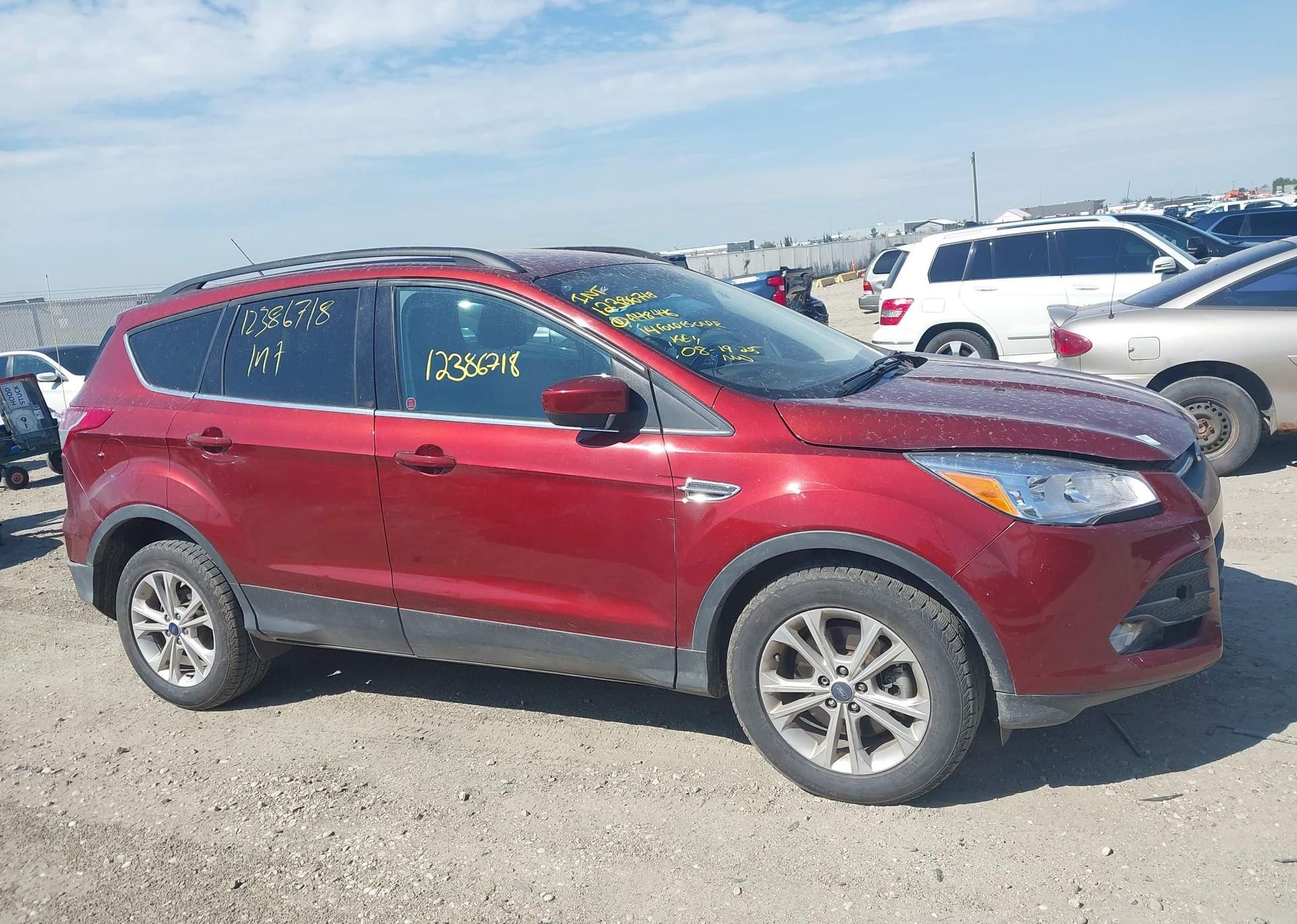 2014 FORD ESCAPE SE