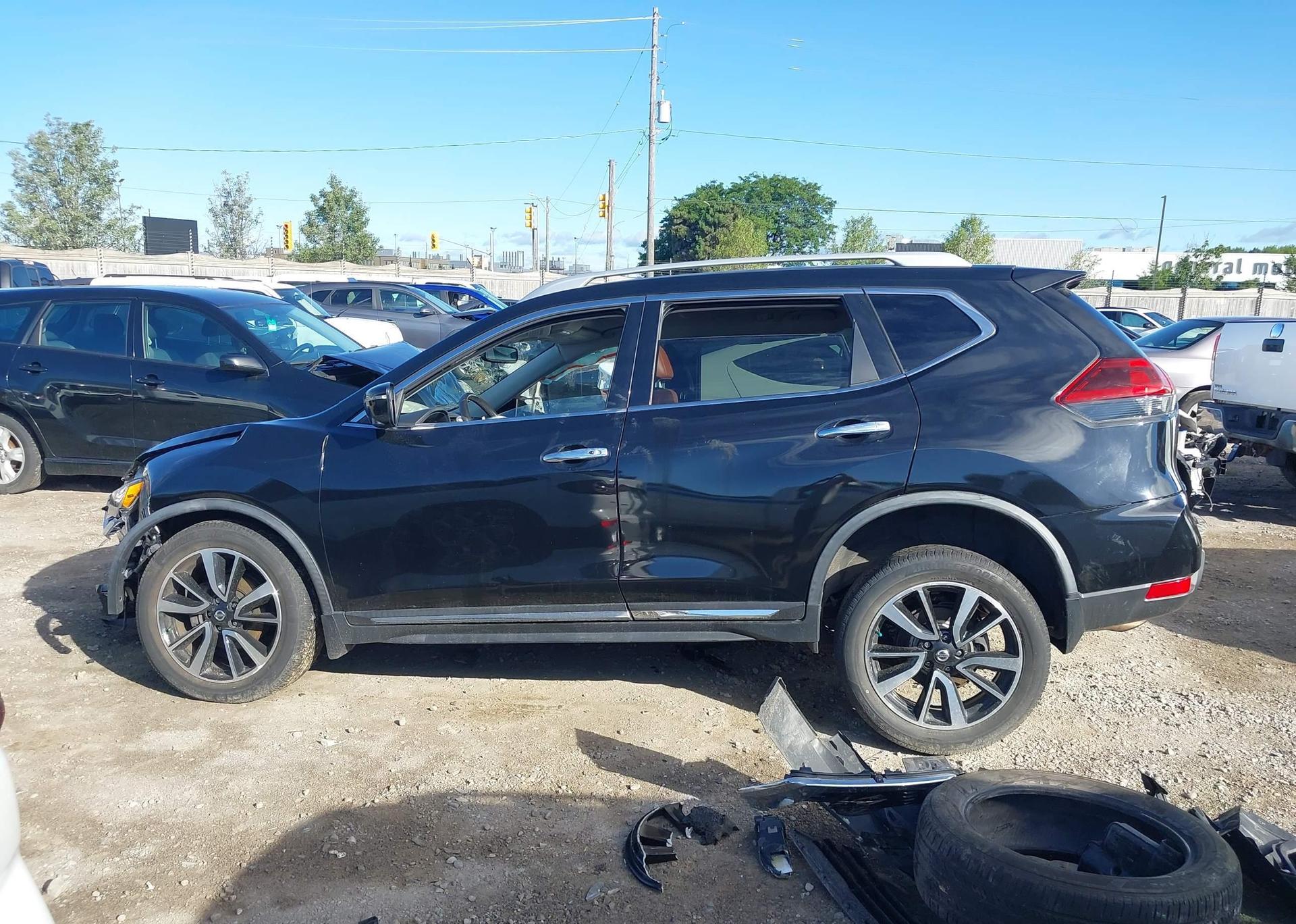 2018 NISSAN ROGUE