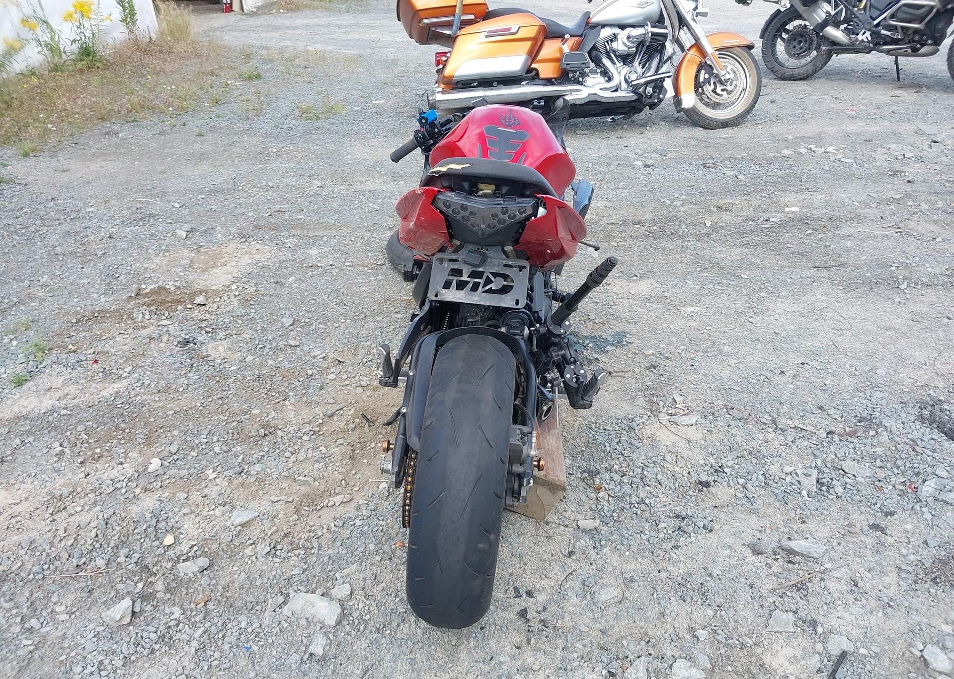 2016 KAWASAKI EX650 F