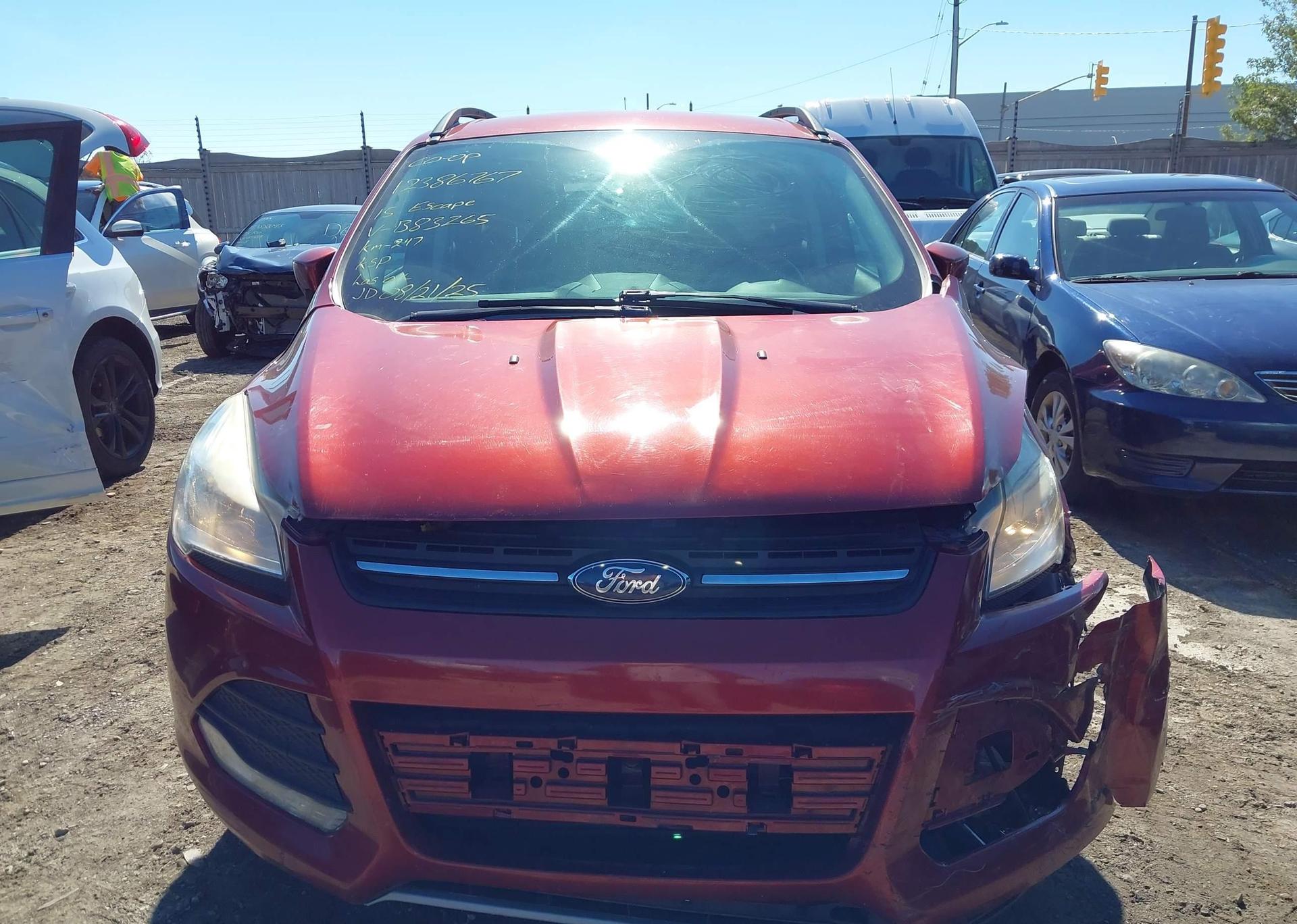 2015 FORD ESCAPE SE