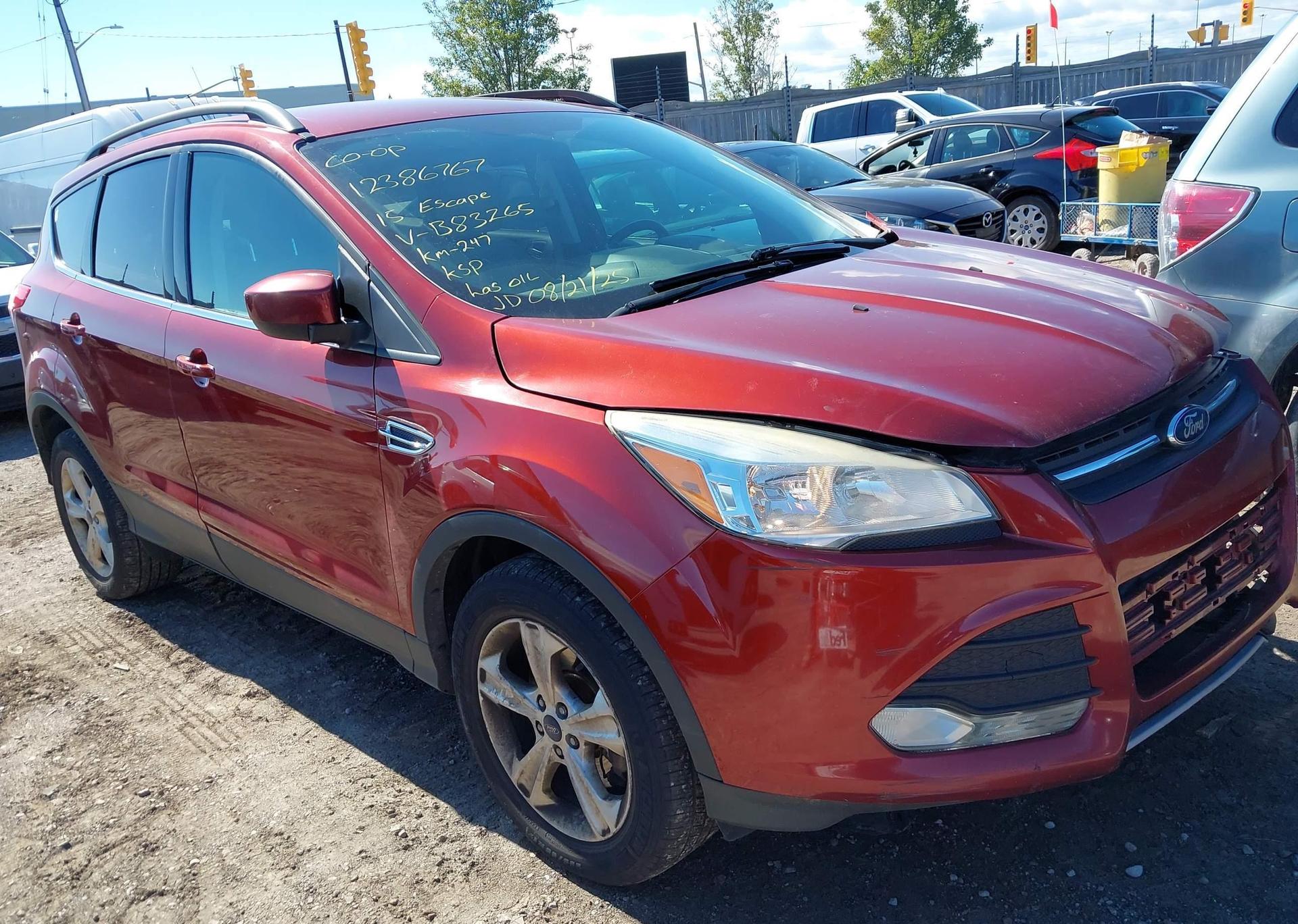 2015 FORD ESCAPE SE