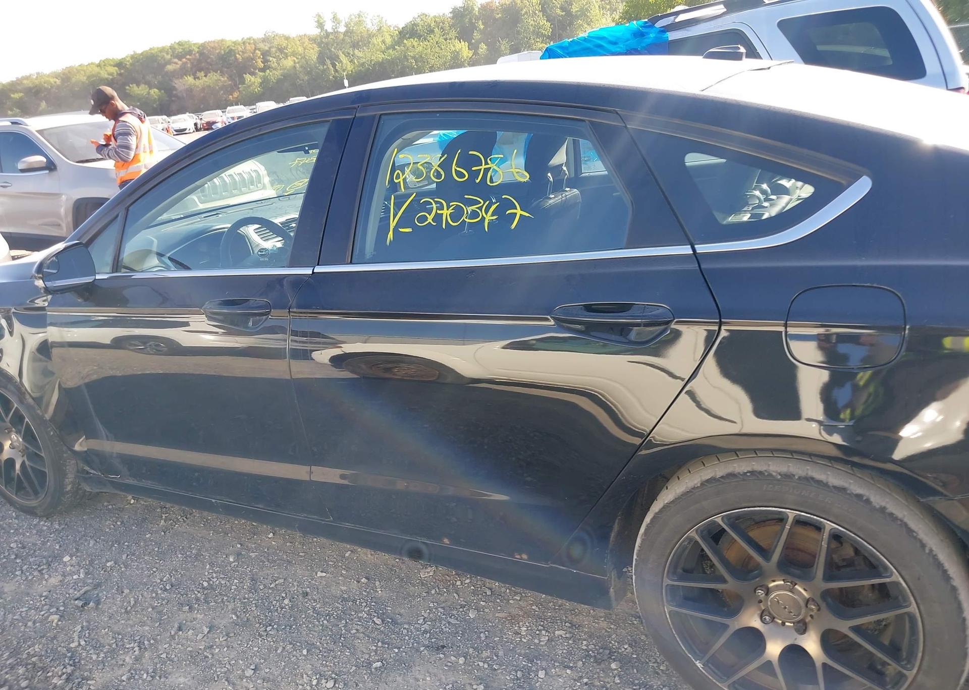 2013 FORD FUSION