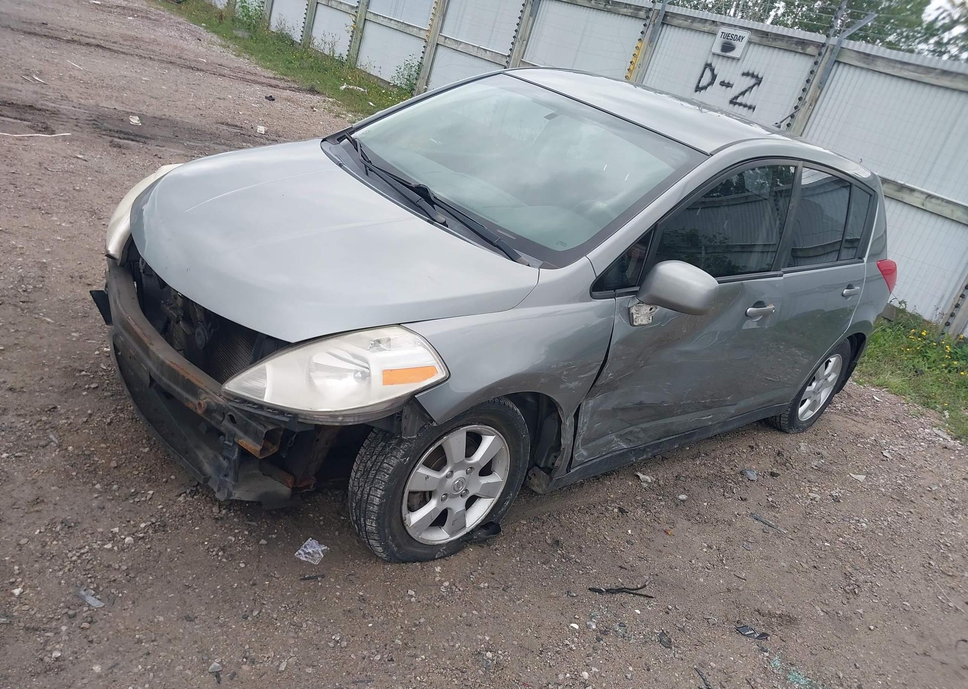 2007 NISSAN VERSA S