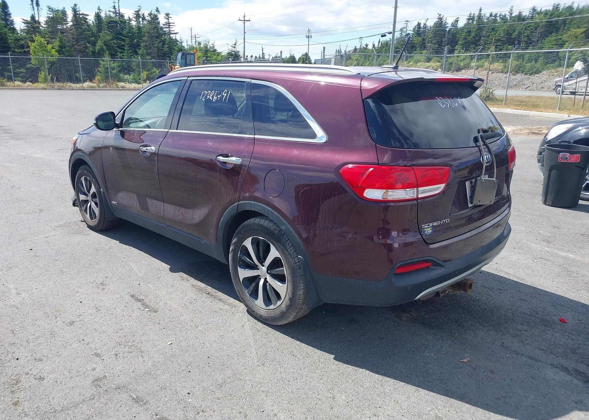 2016 KIA SORENTO EX