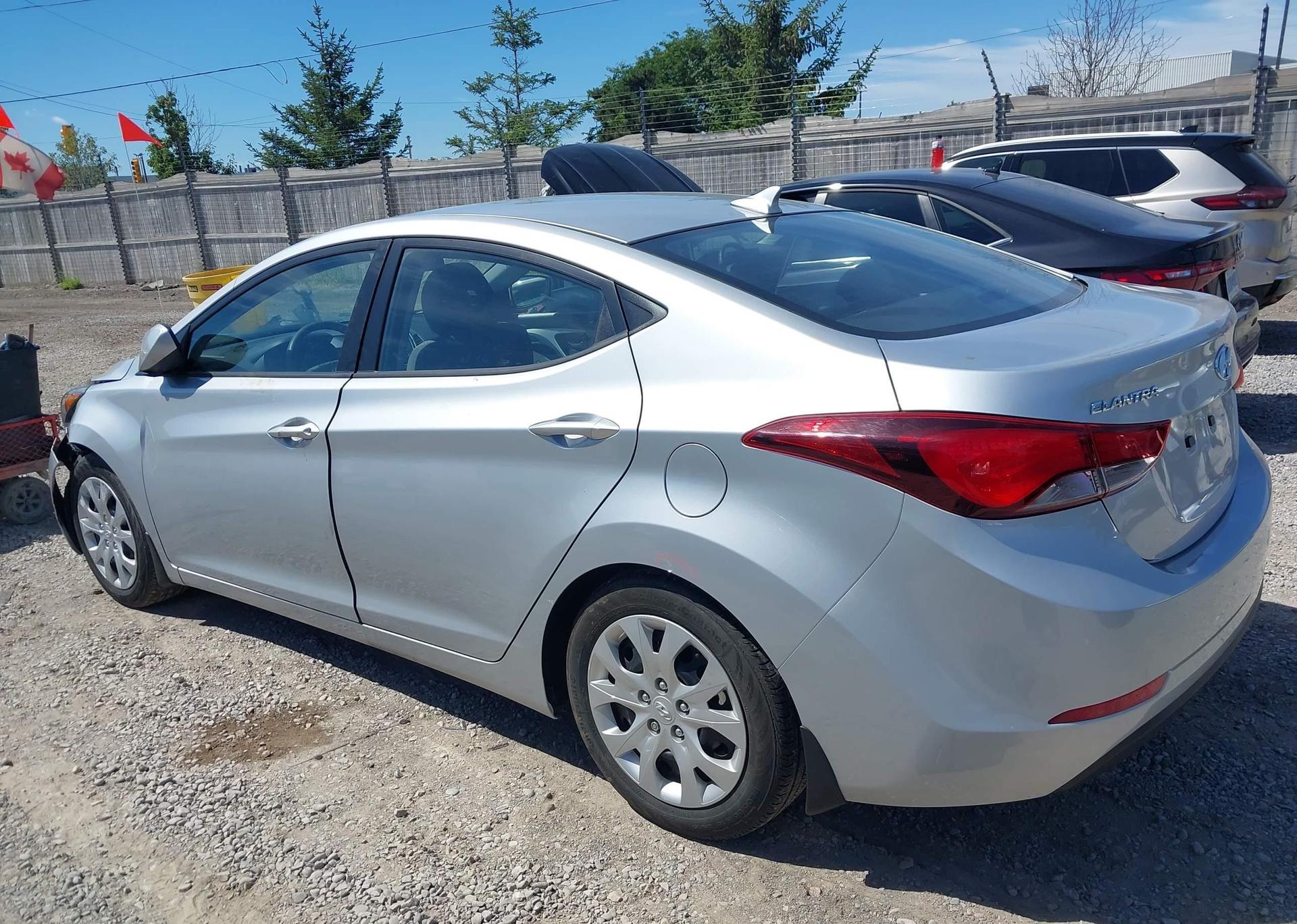2014 HYUNDAI ELANTRA GL