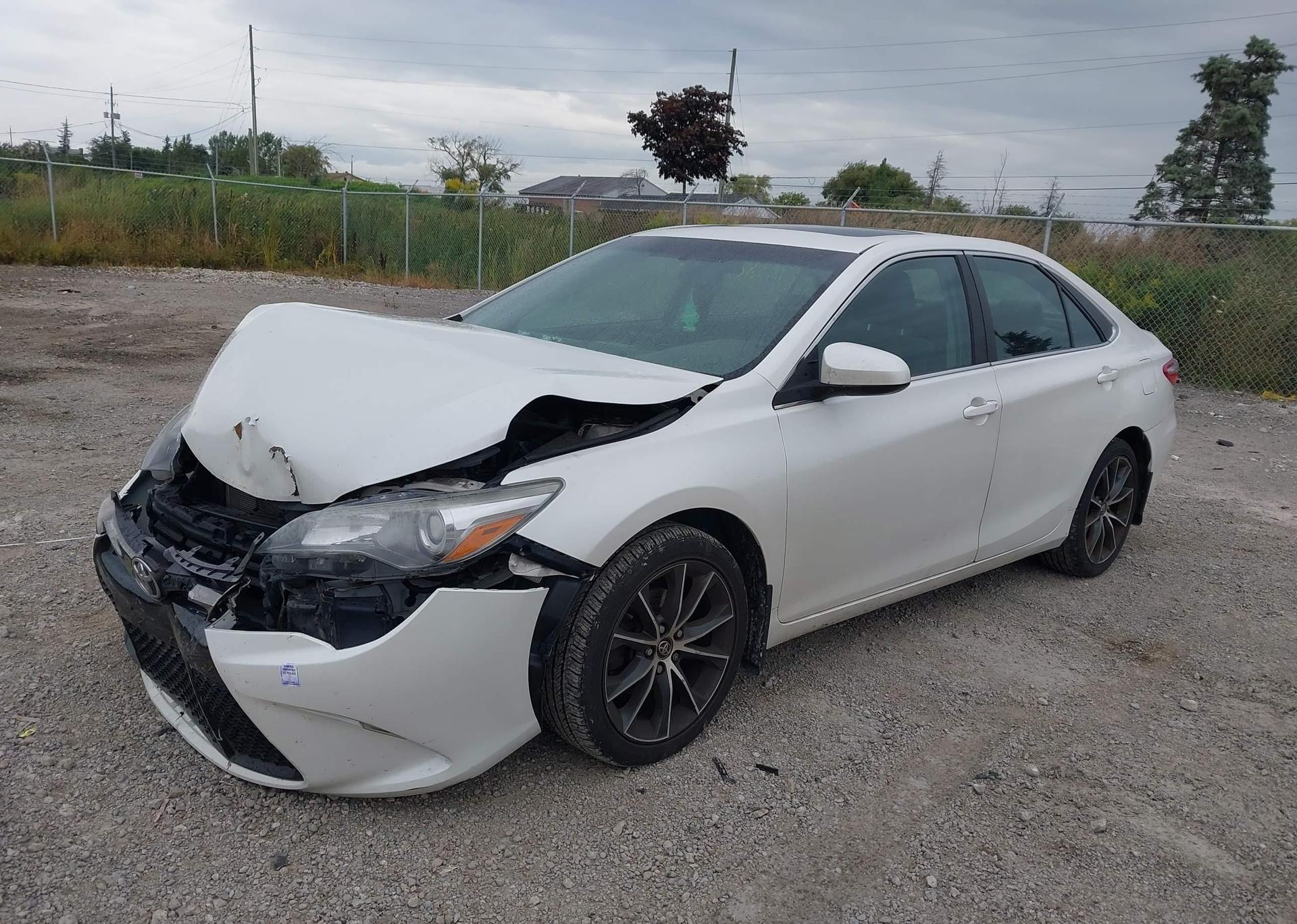 2015 TOYOTA CAMRY XSE
