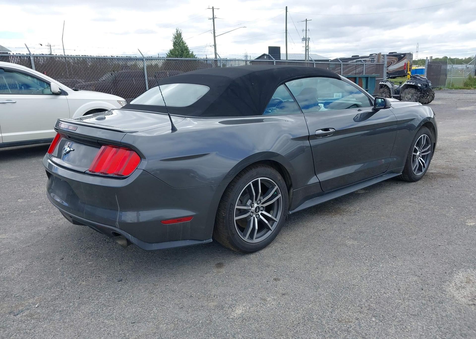 2017 FORD MUSTANG ECOBOOST PREMIUM