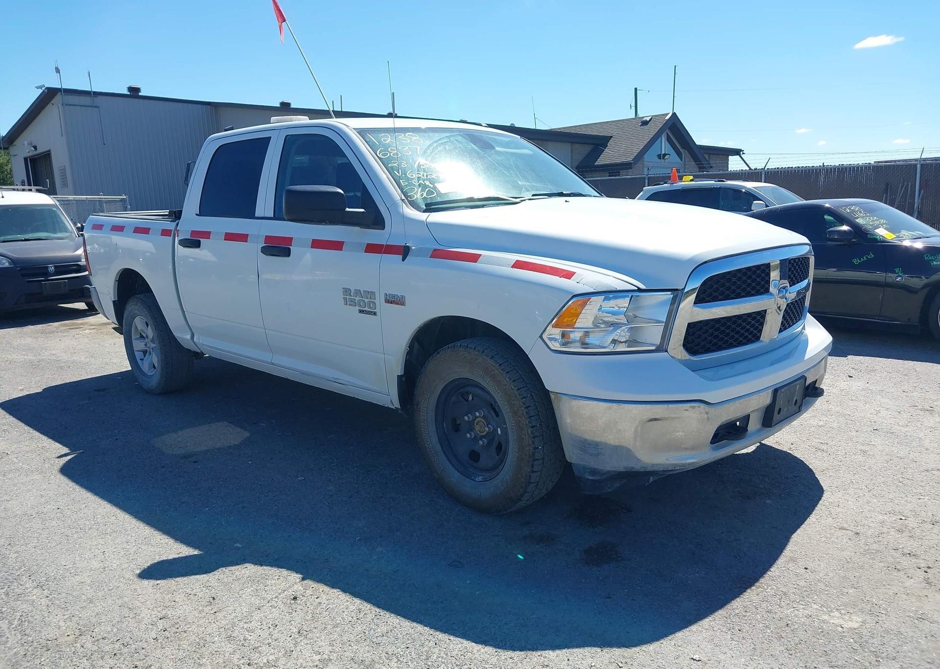 2023 RAM 1500 CLASSIC SLT
