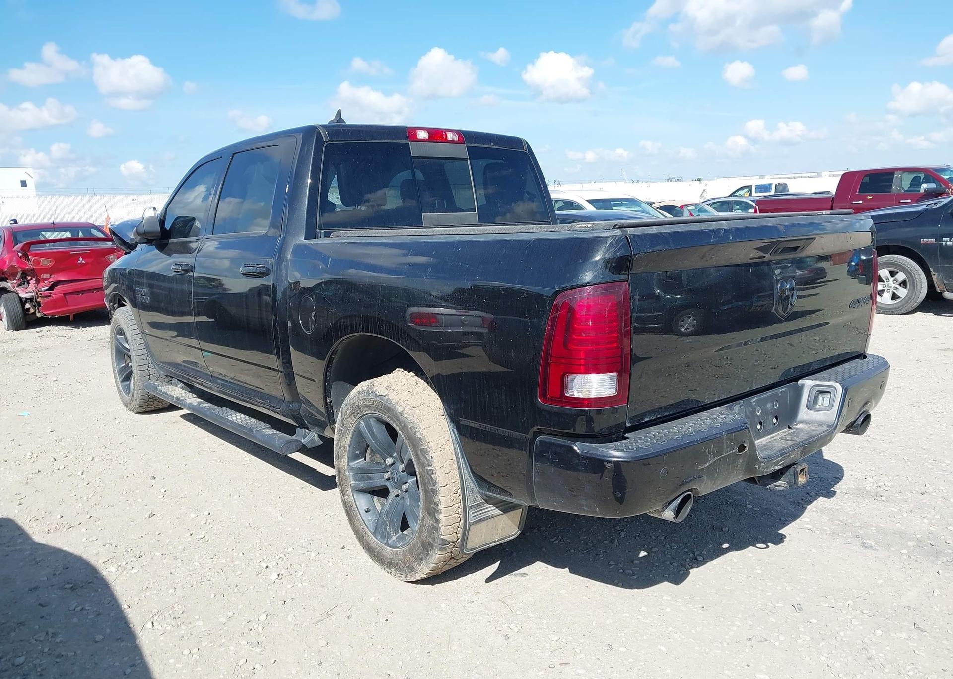 2018 RAM 1500 SPORT