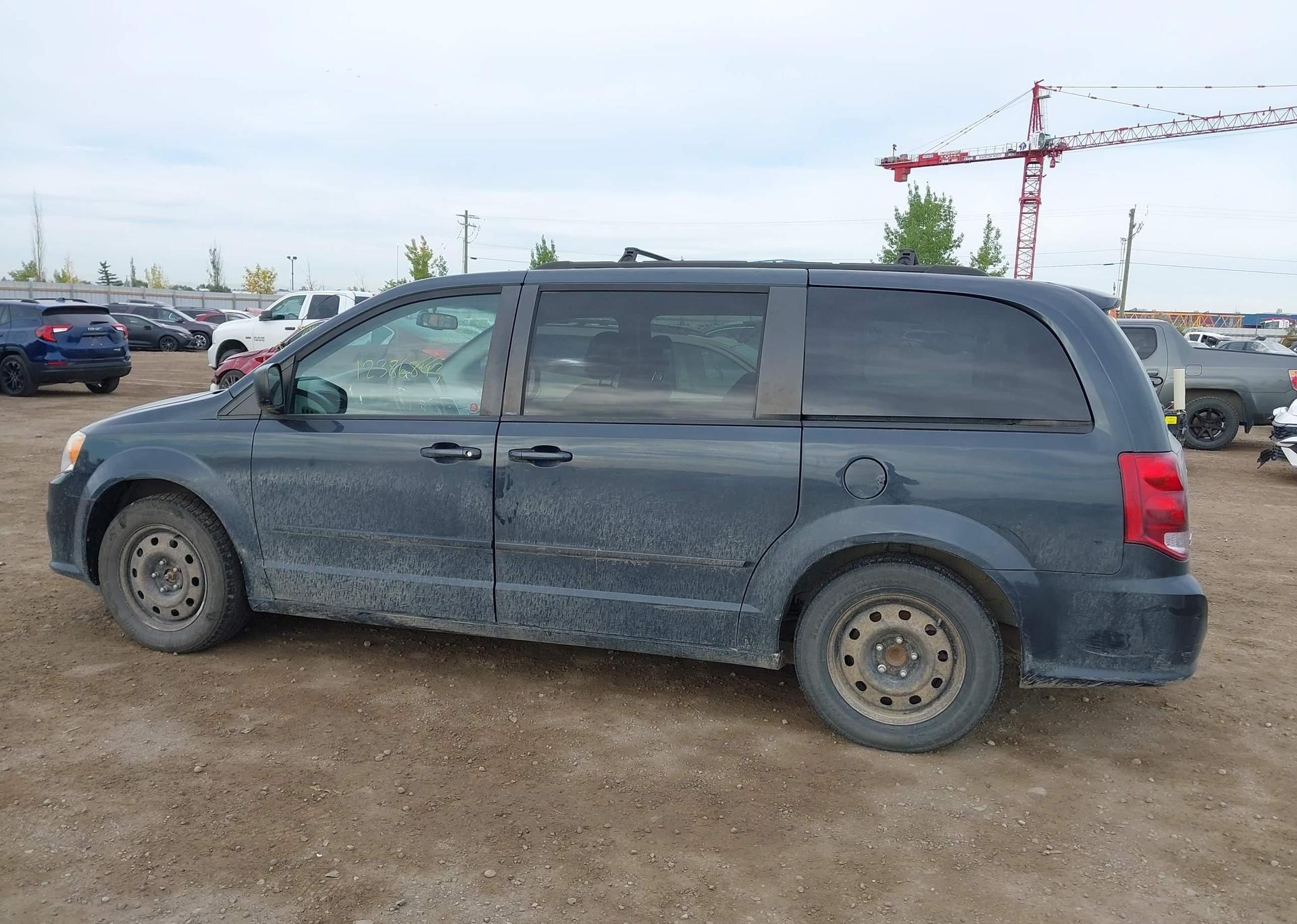 2014 DODGE GRAND CARAVAN SE