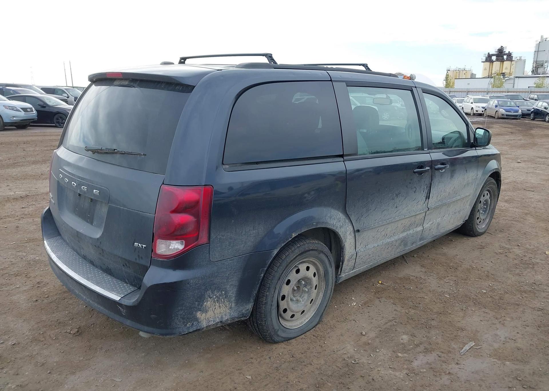 2014 DODGE GRAND CARAVAN SE