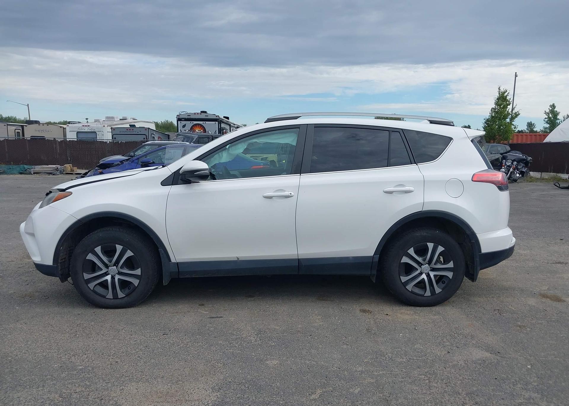 2017 TOYOTA RAV4