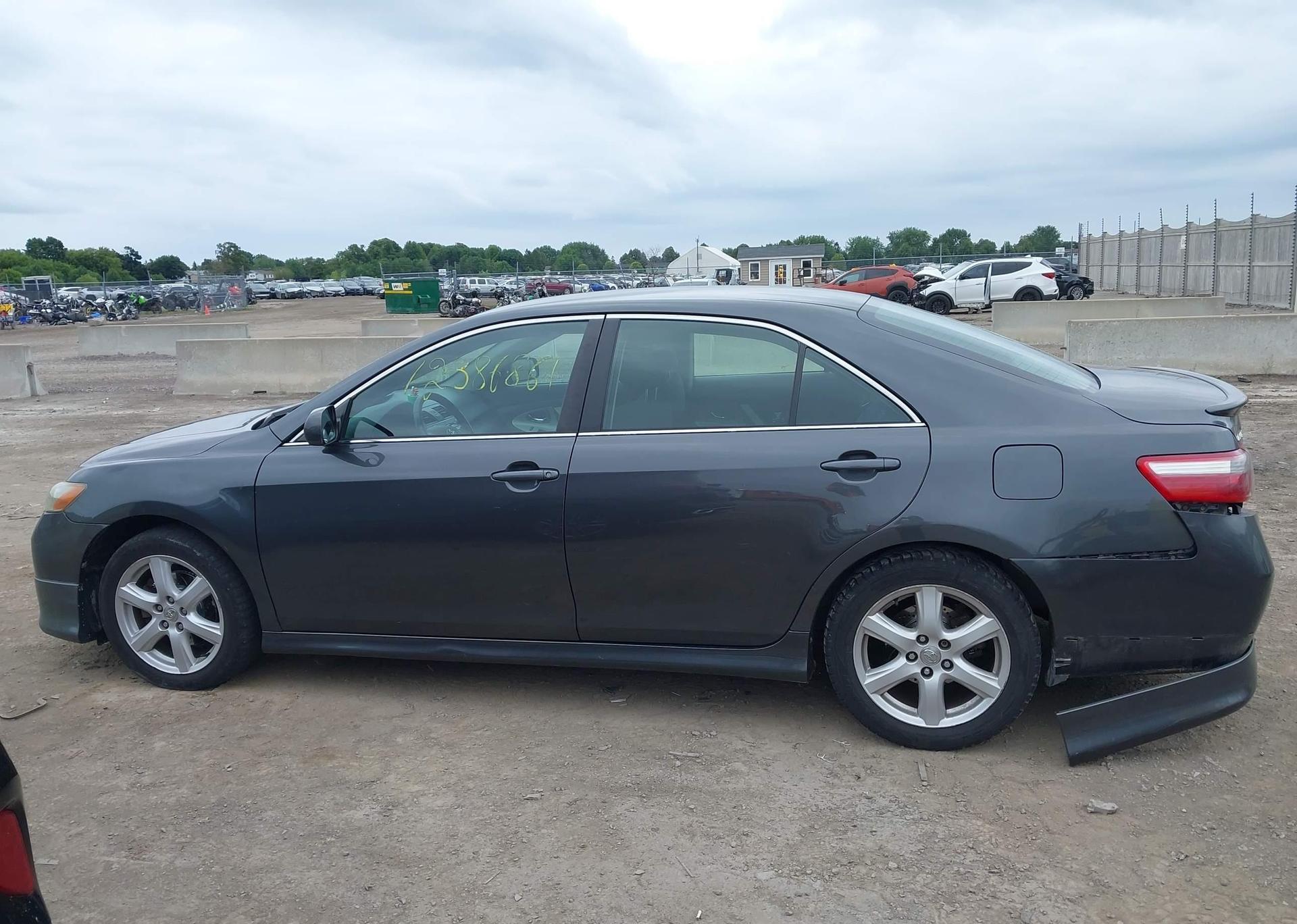 2007 TOYOTA CAMRY LE