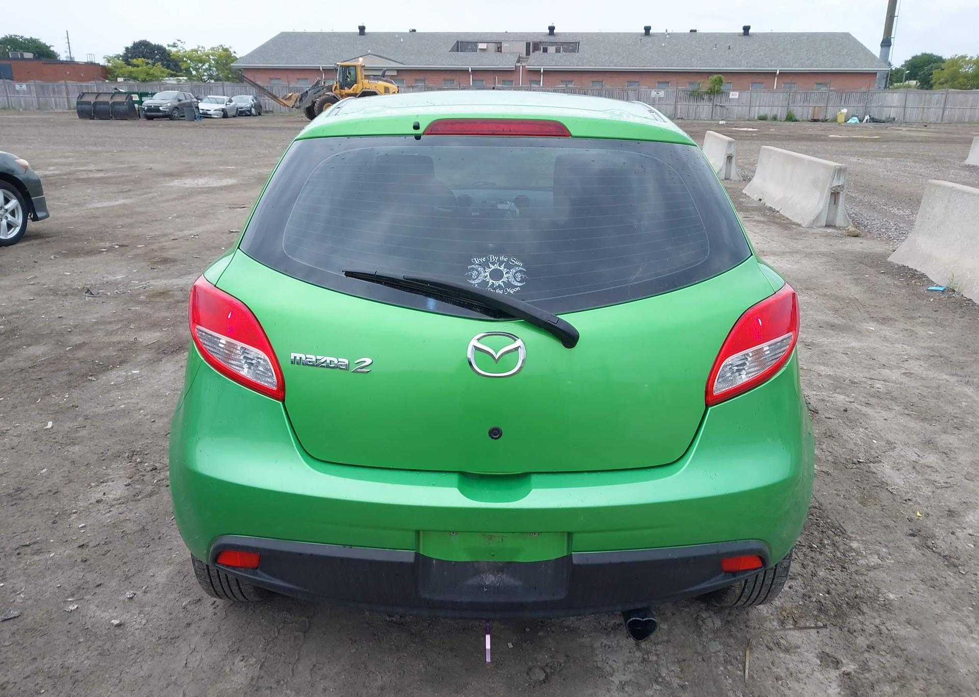 2013 MAZDA MAZDA2 GX