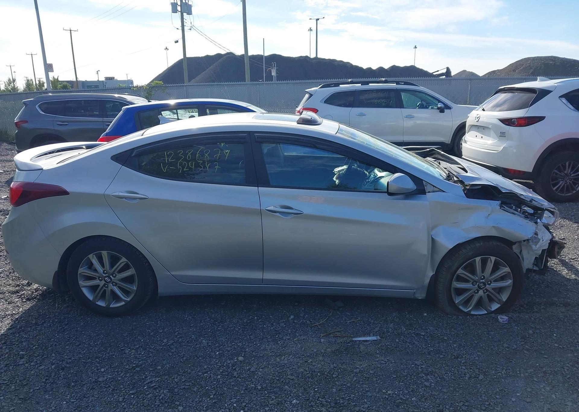 2014 HYUNDAI ELANTRA GLS