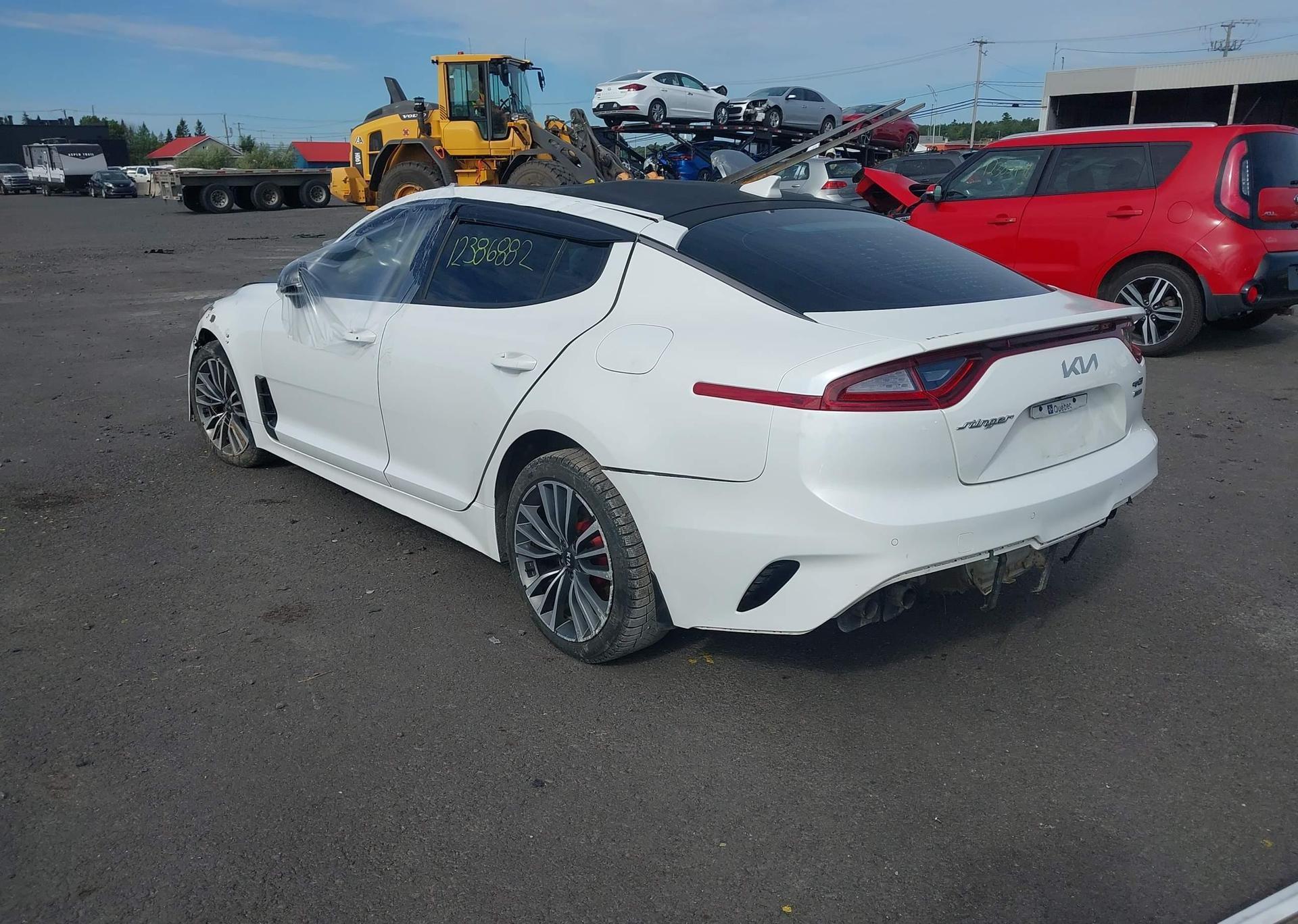 2019 KIA STINGER PREMIUM
