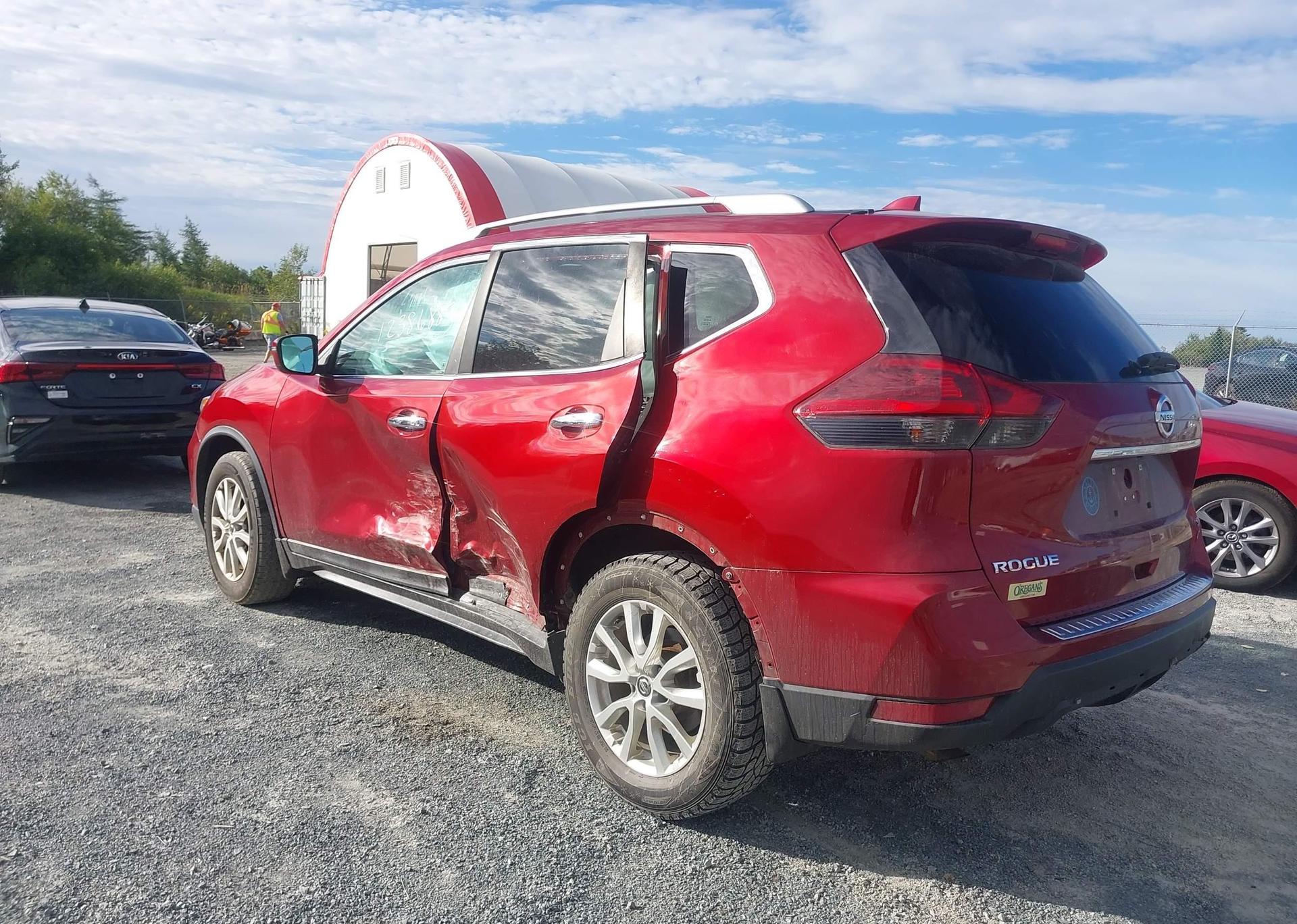2018 NISSAN ROGUE S