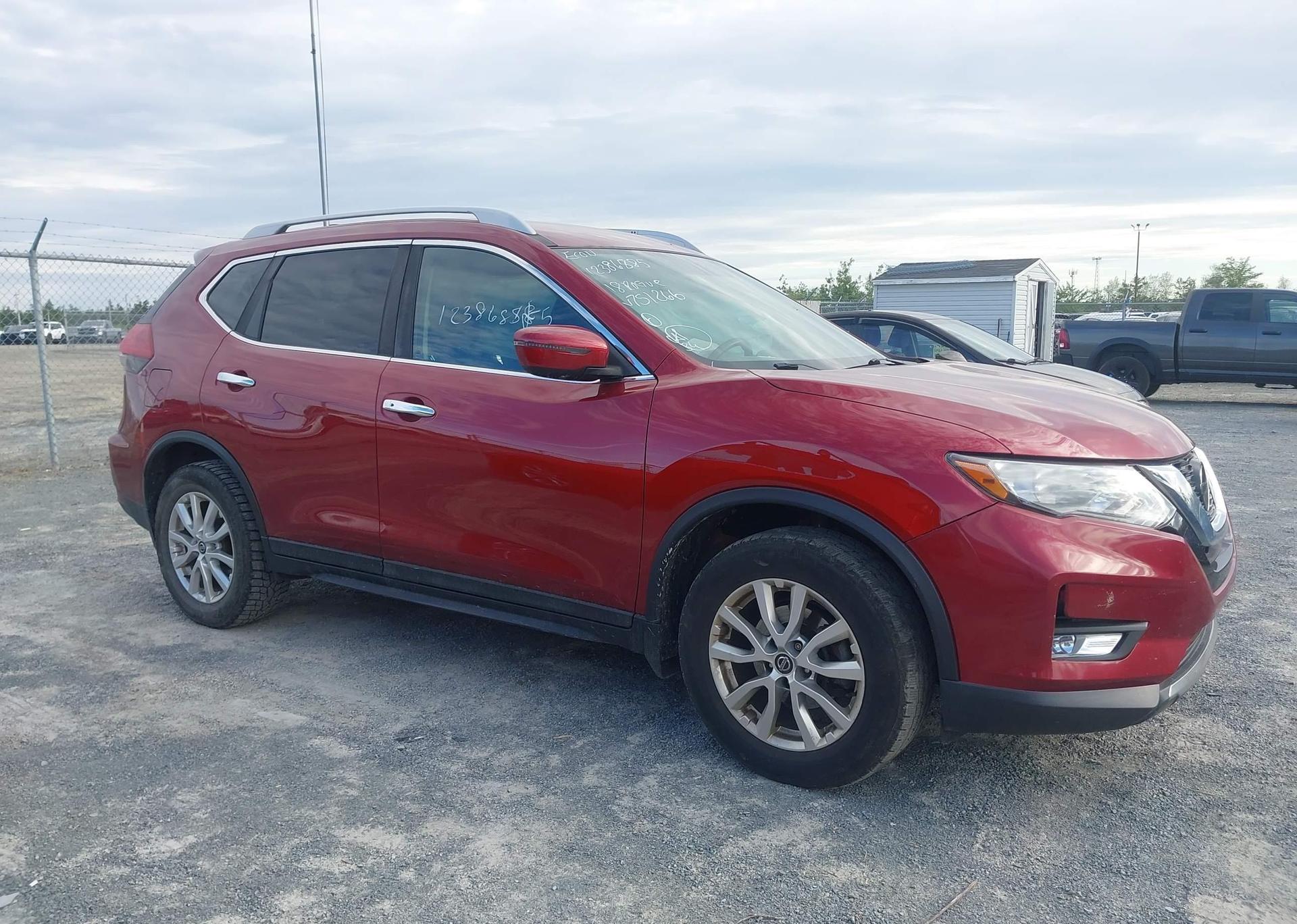 2018 NISSAN ROGUE S