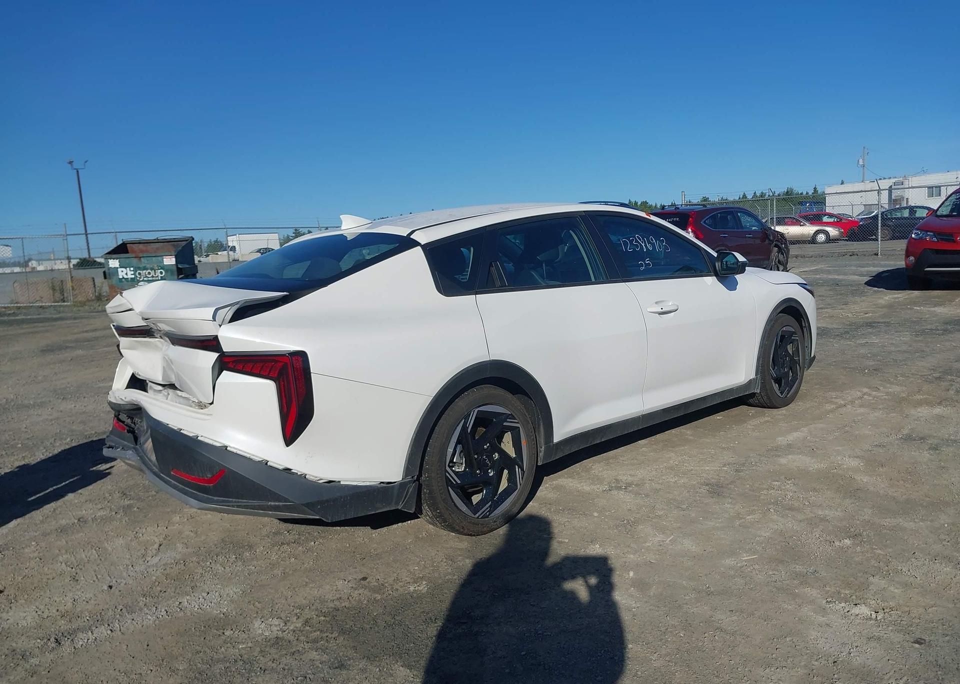 2025 KIA K4 EX