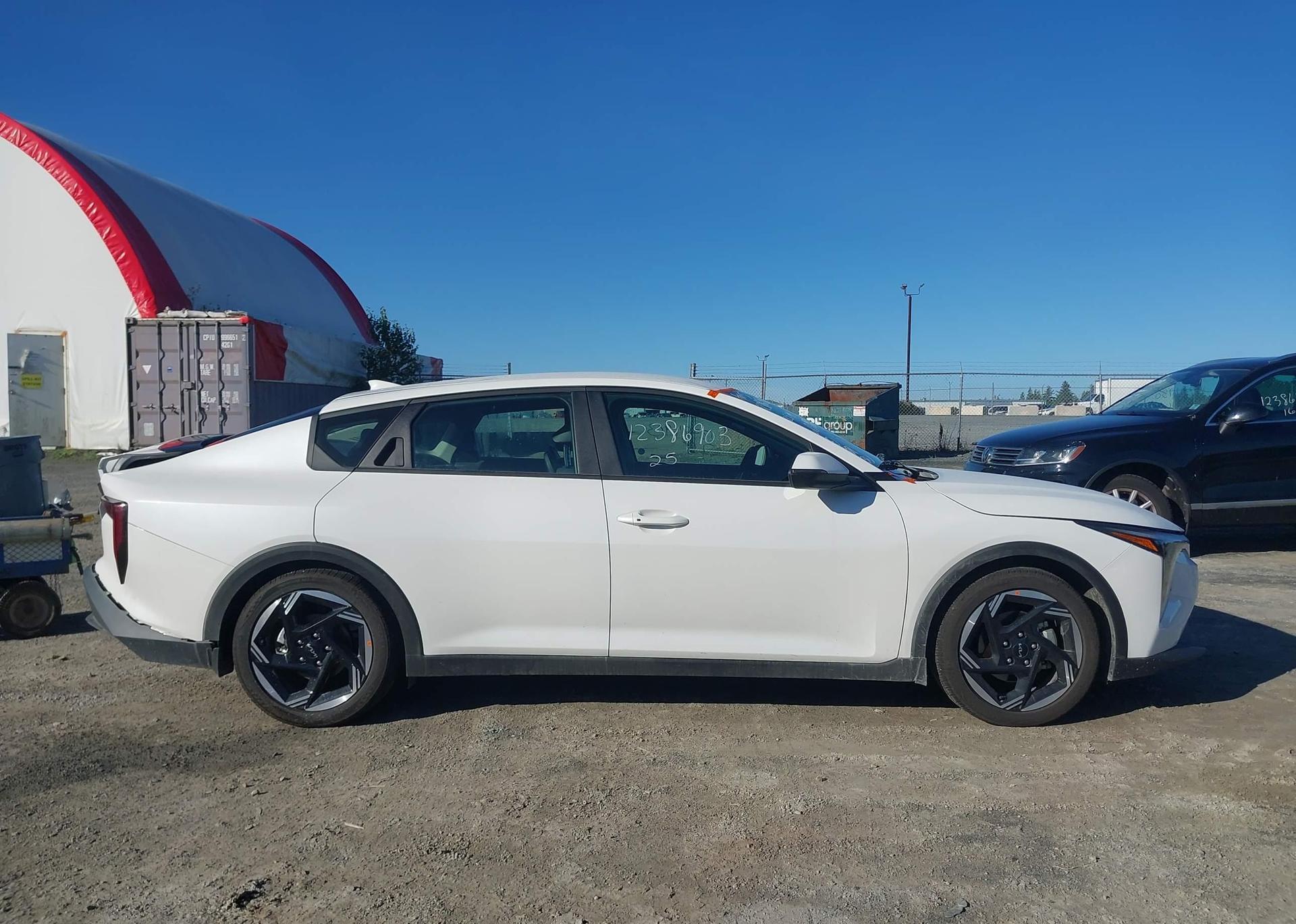 2025 KIA K4 EX