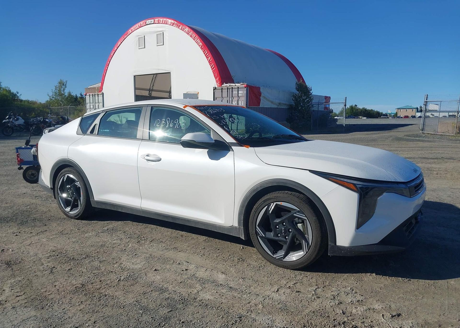 2025 KIA K4 EX