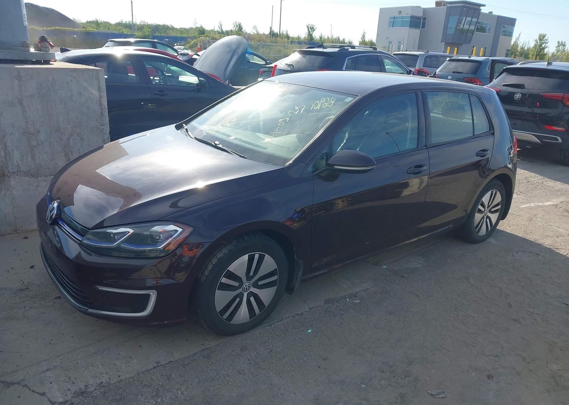 2018 VOLKSWAGEN E-GOLF SEL PREMIUM