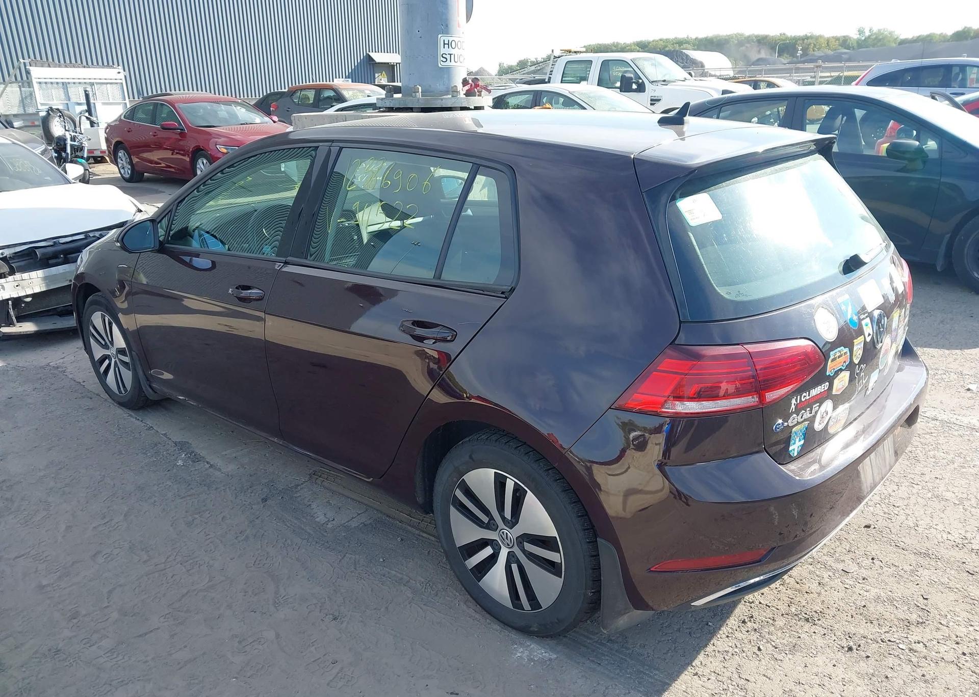 2018 VOLKSWAGEN E-GOLF SEL PREMIUM