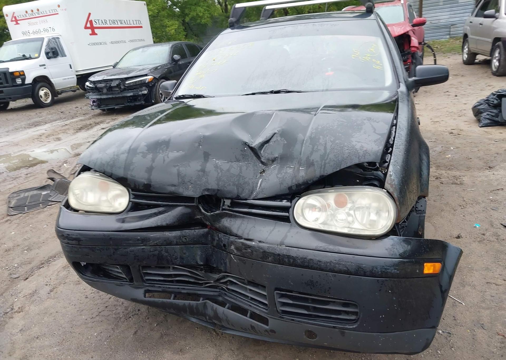 2004 VOLKSWAGEN GOLF GLS TDI