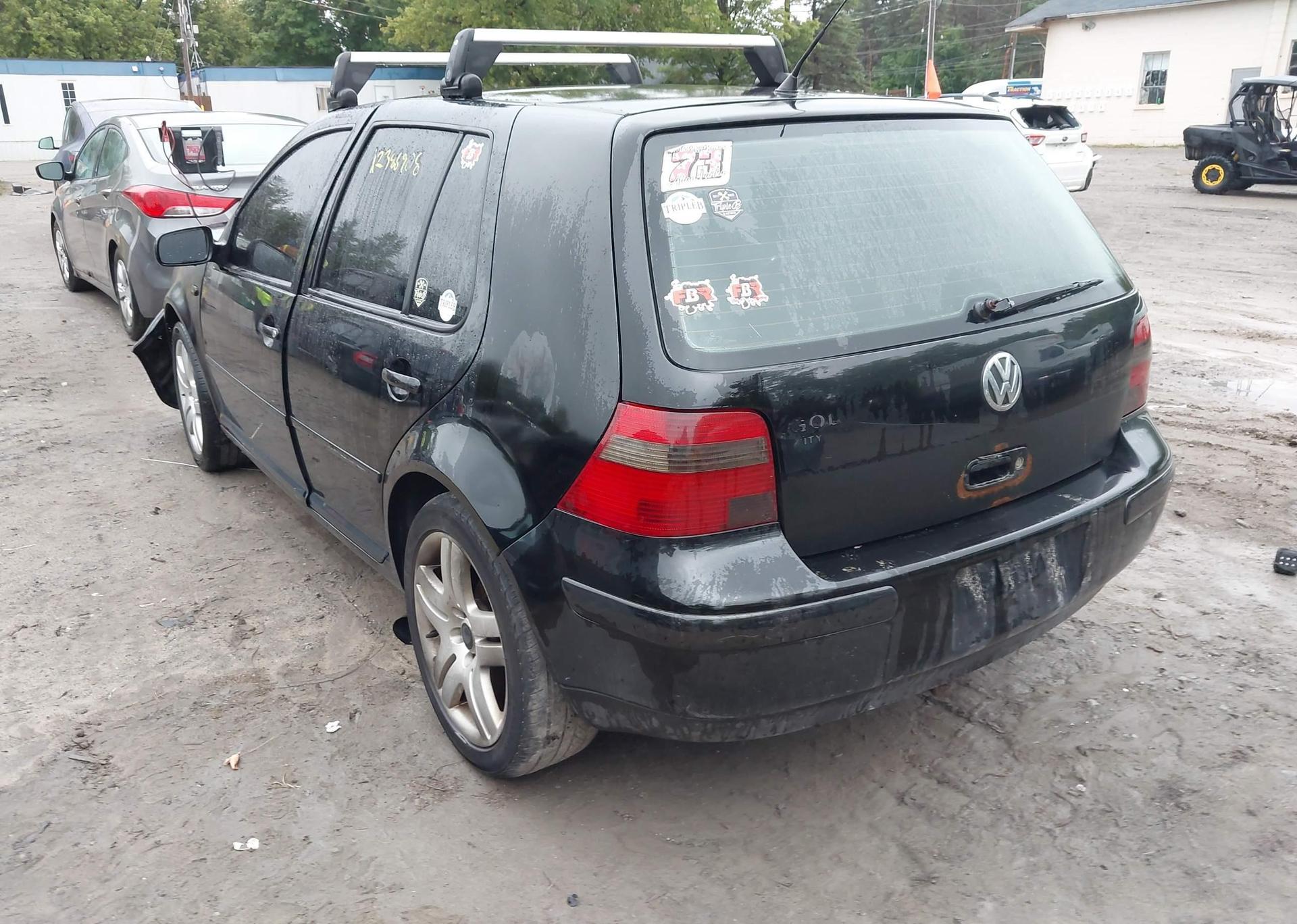 2004 VOLKSWAGEN GOLF GLS TDI