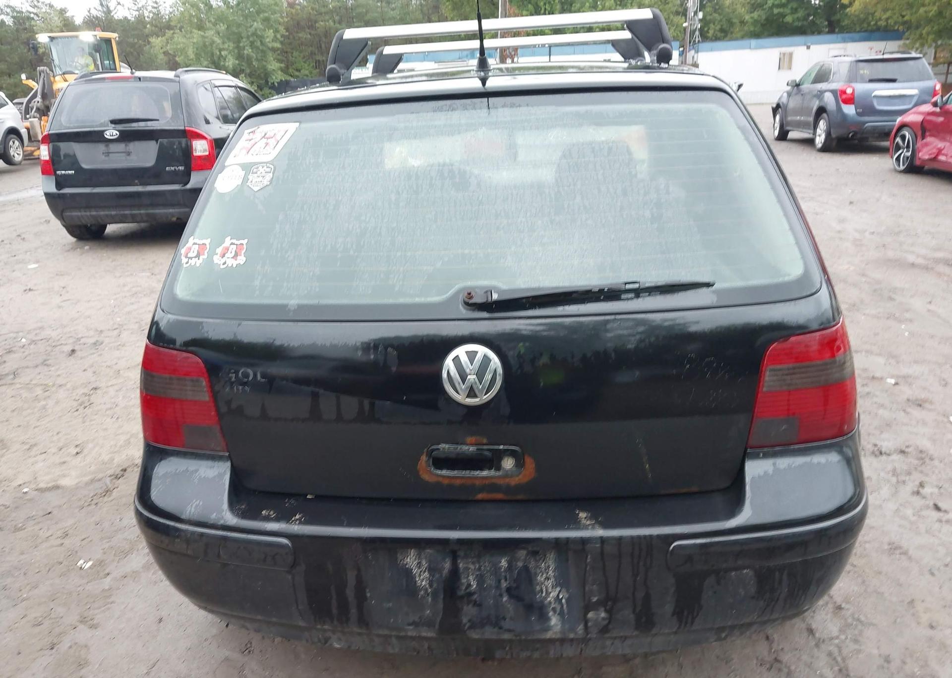 2004 VOLKSWAGEN GOLF GLS TDI