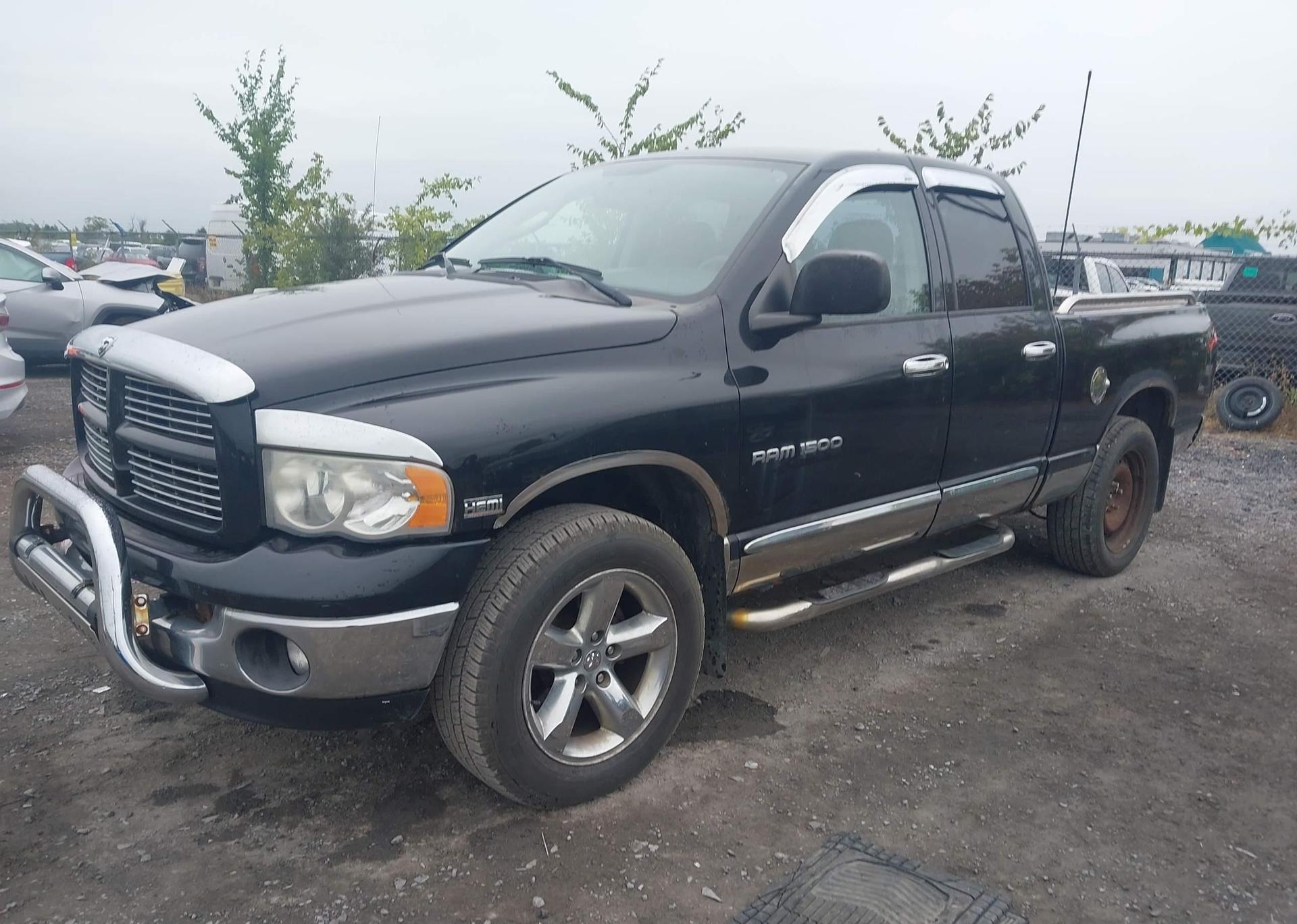 2005 DODGE RAM 1500 SLT