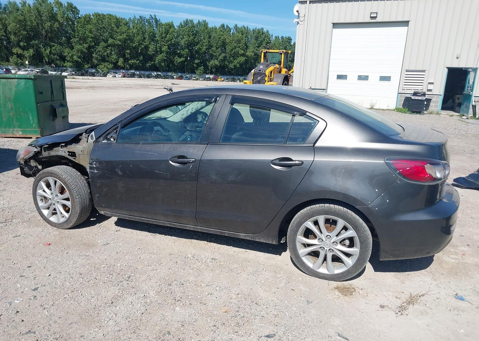 2013 MAZDA MAZDA3 GX