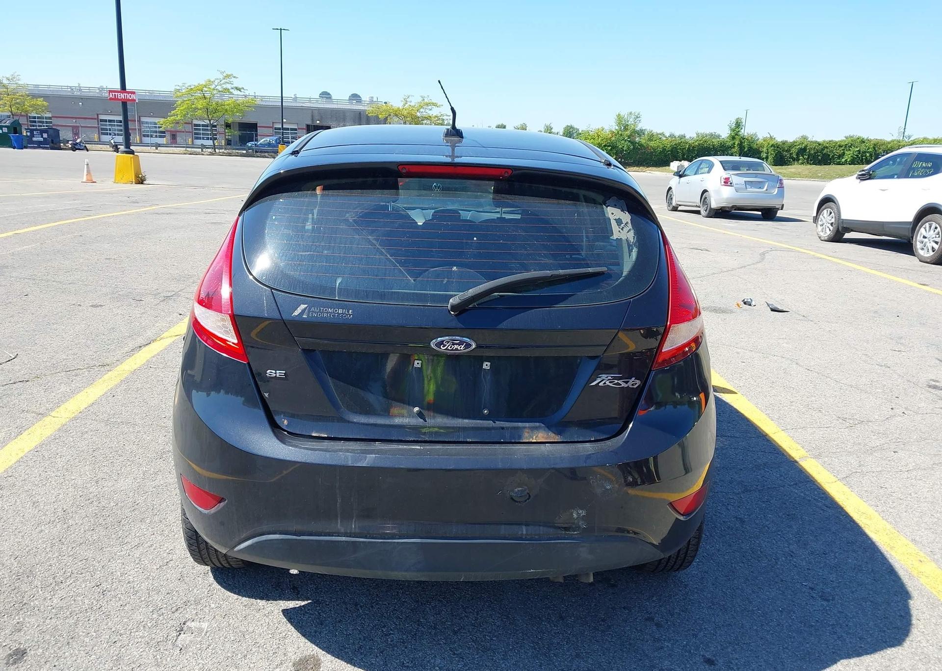 2011 FORD FIESTA SE