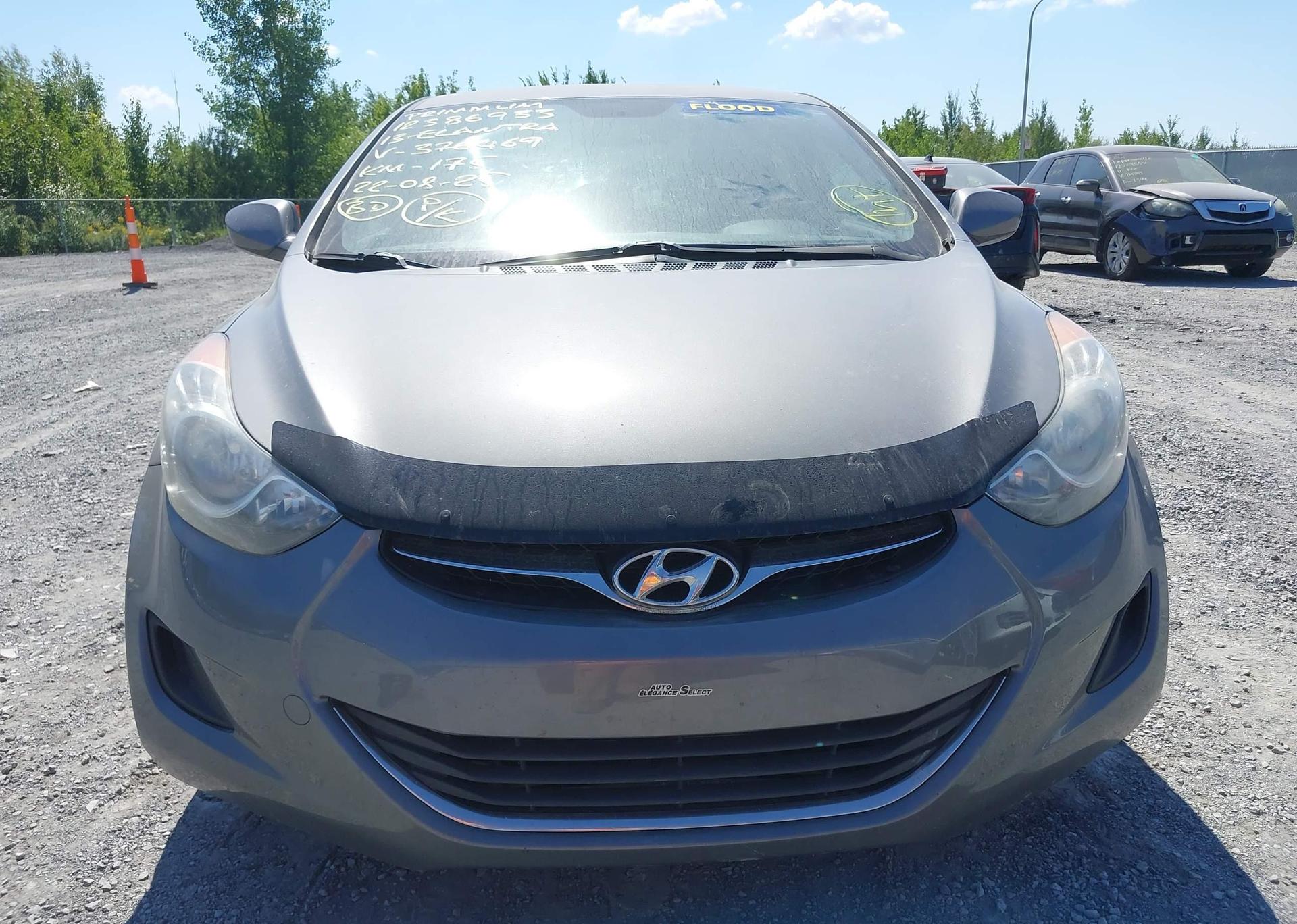 2013 HYUNDAI ELANTRA GL