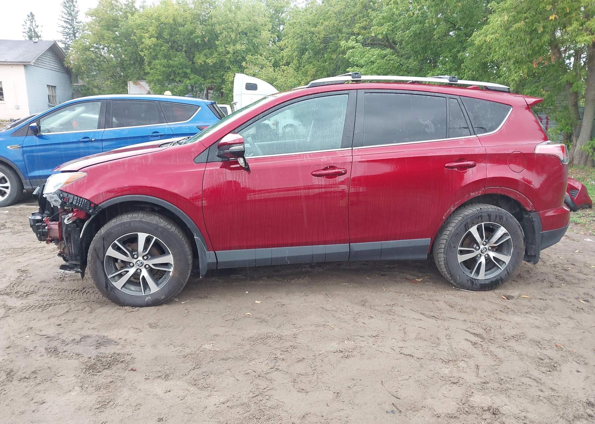 2018 TOYOTA RAV4 LE