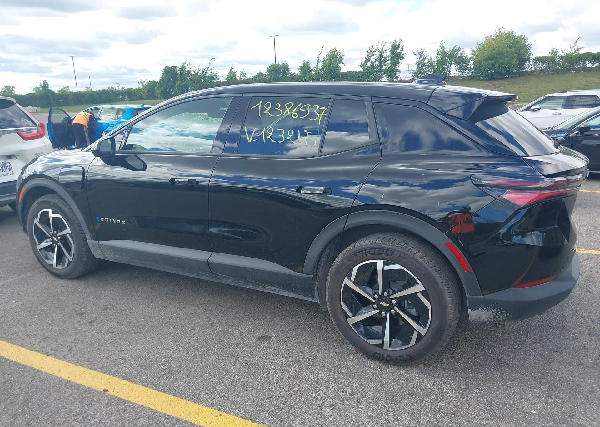 2025 CHEVROLET EQUINOX EV LT