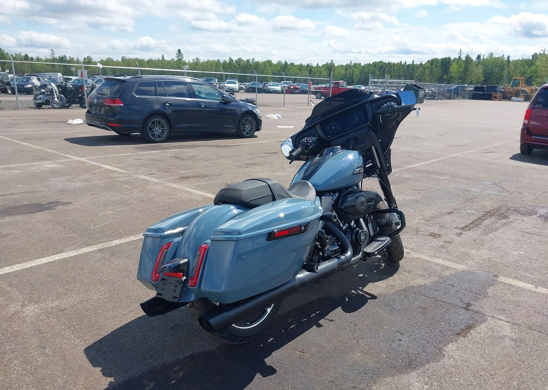 2024 HARLEY-DAVIDSON FLHX