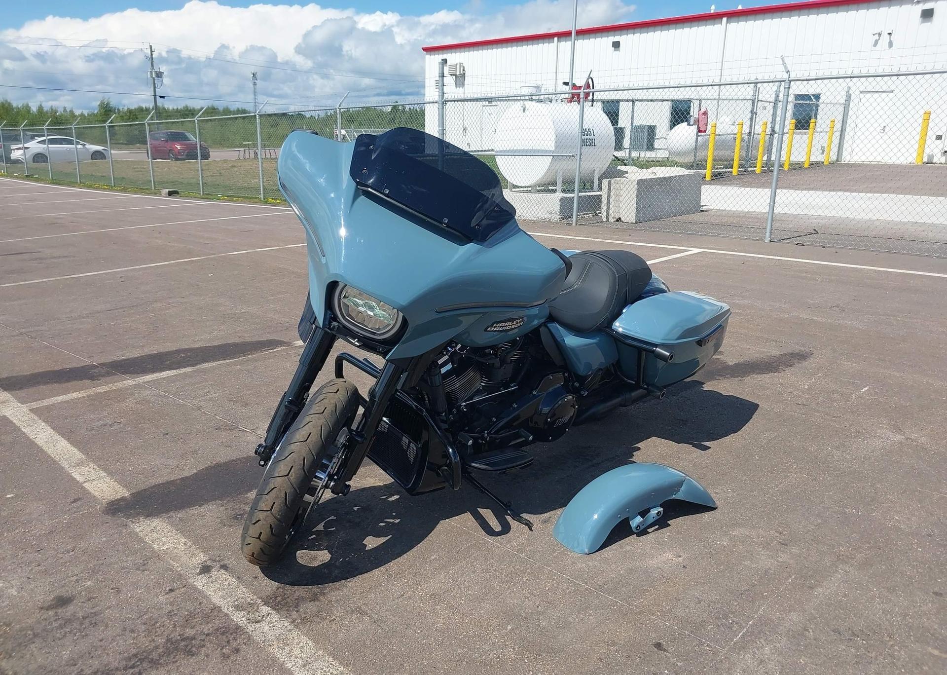 2024 HARLEY-DAVIDSON FLHX