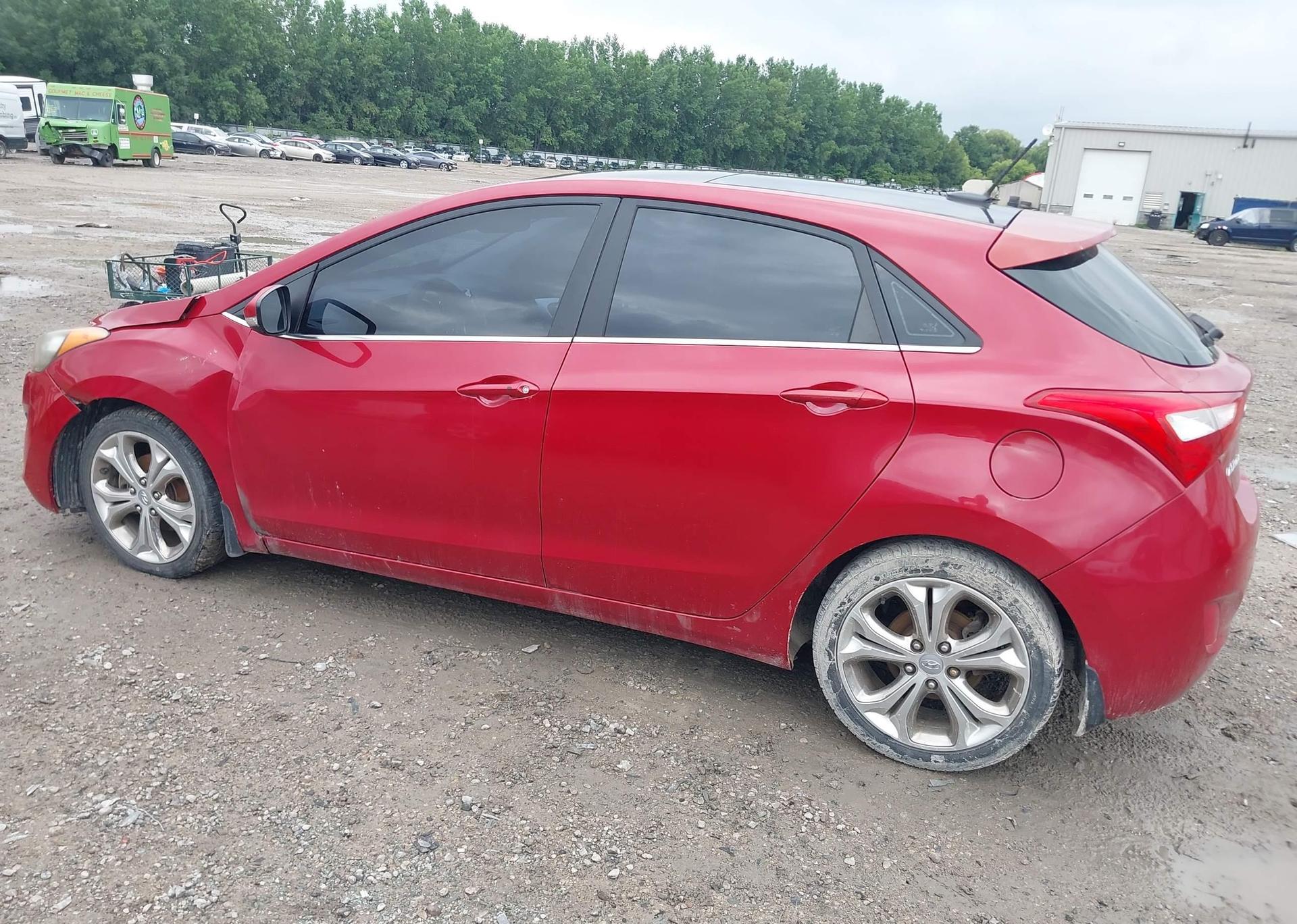 2013 HYUNDAI ELANTRA GT SE