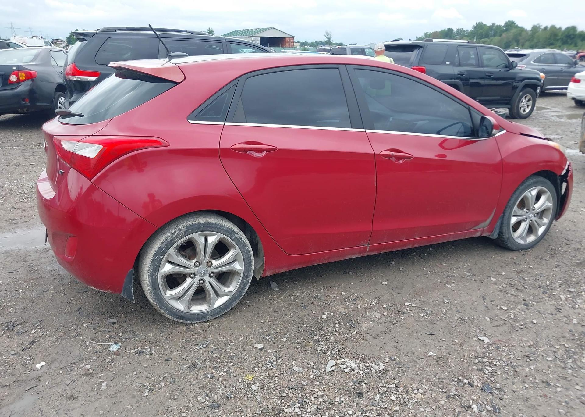 2013 HYUNDAI ELANTRA GT SE