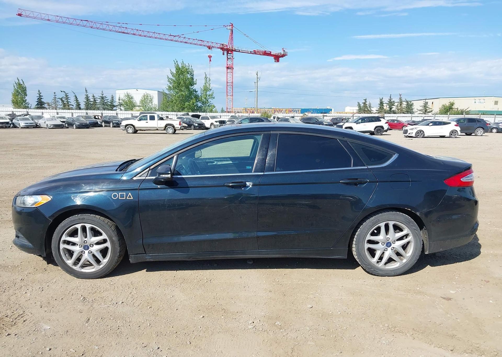 2014 FORD FUSION SE