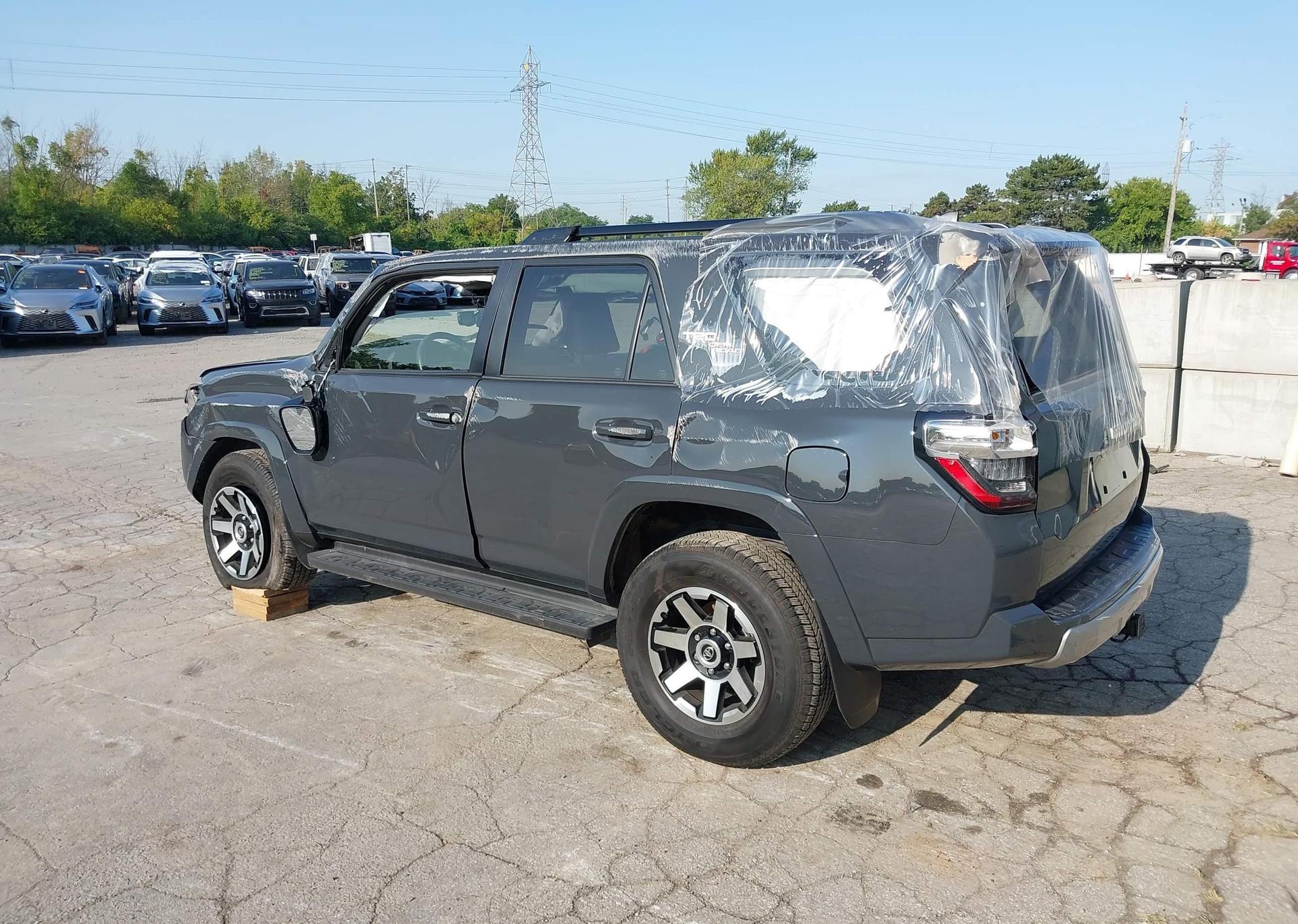 2024 TOYOTA 4RUNNER