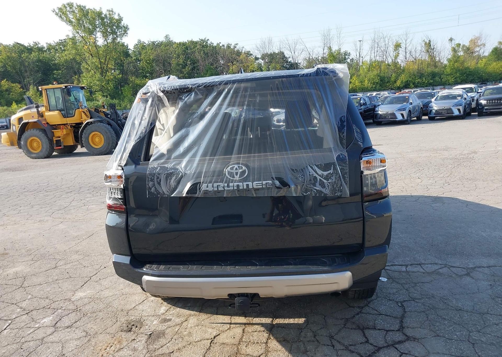 2024 TOYOTA 4RUNNER