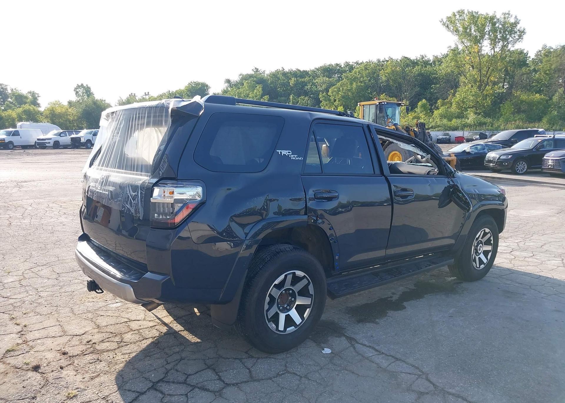 2024 TOYOTA 4RUNNER